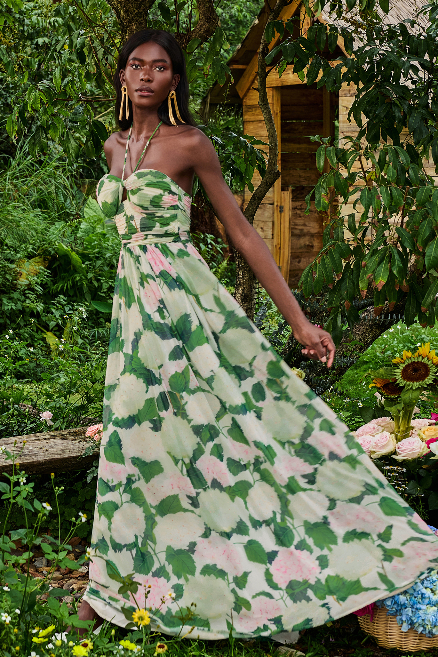 Floral Halter Neck Pleat Maxi Dress