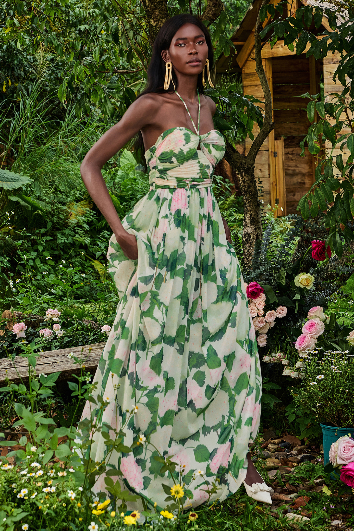 Floral Halter Neck Pleat Maxi Dress