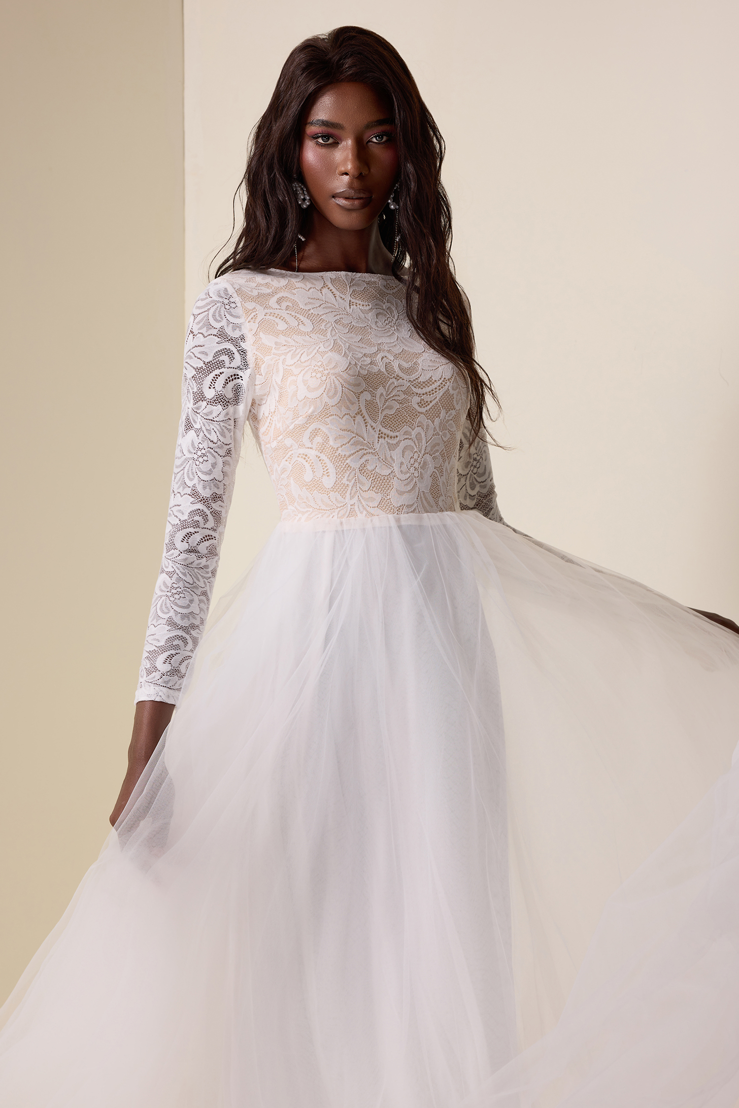 Lace Round Neck Long Sleeve Maxi Dress