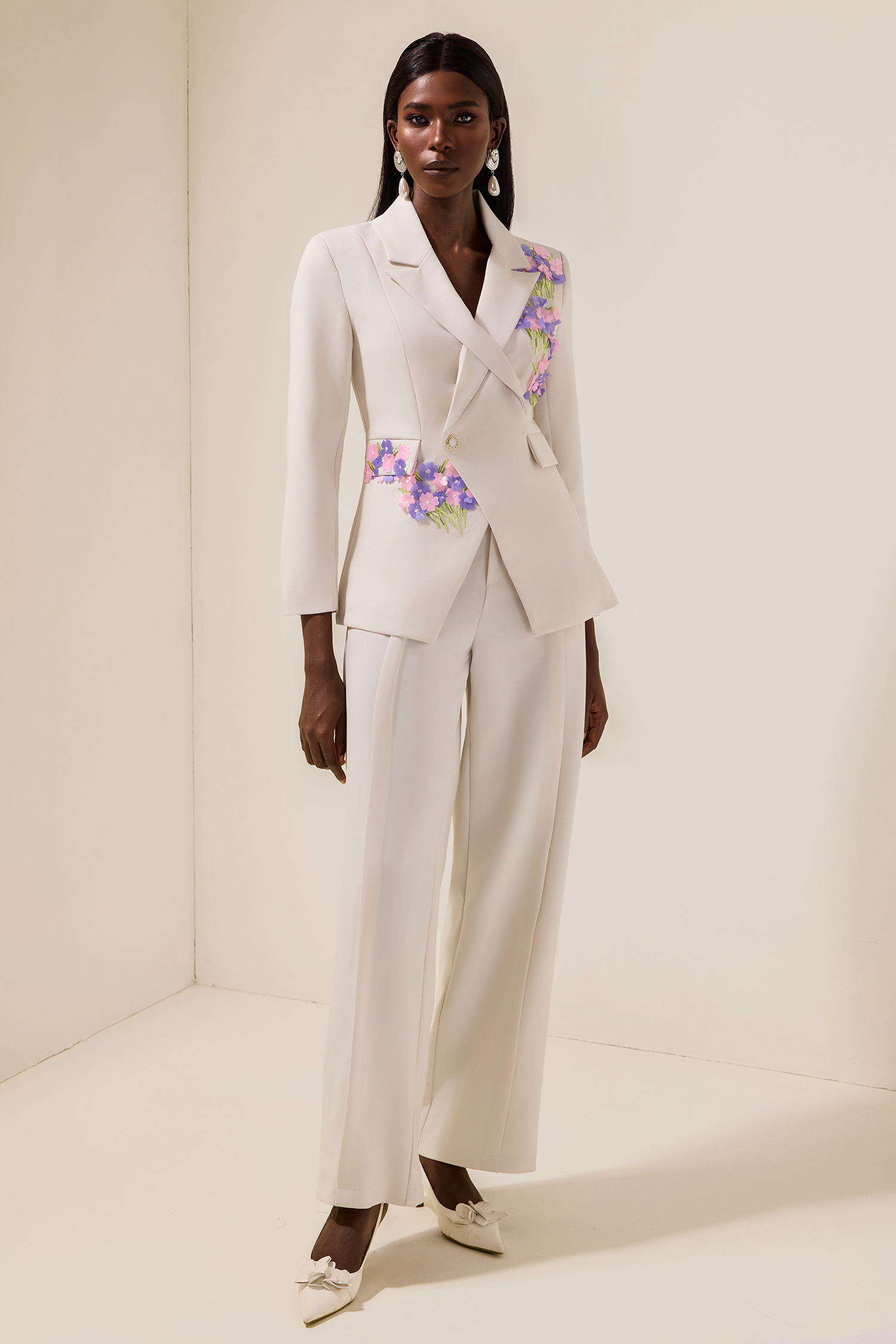 Embroidered Tailored Collar Blazer & Pleated High Waist Pants Set