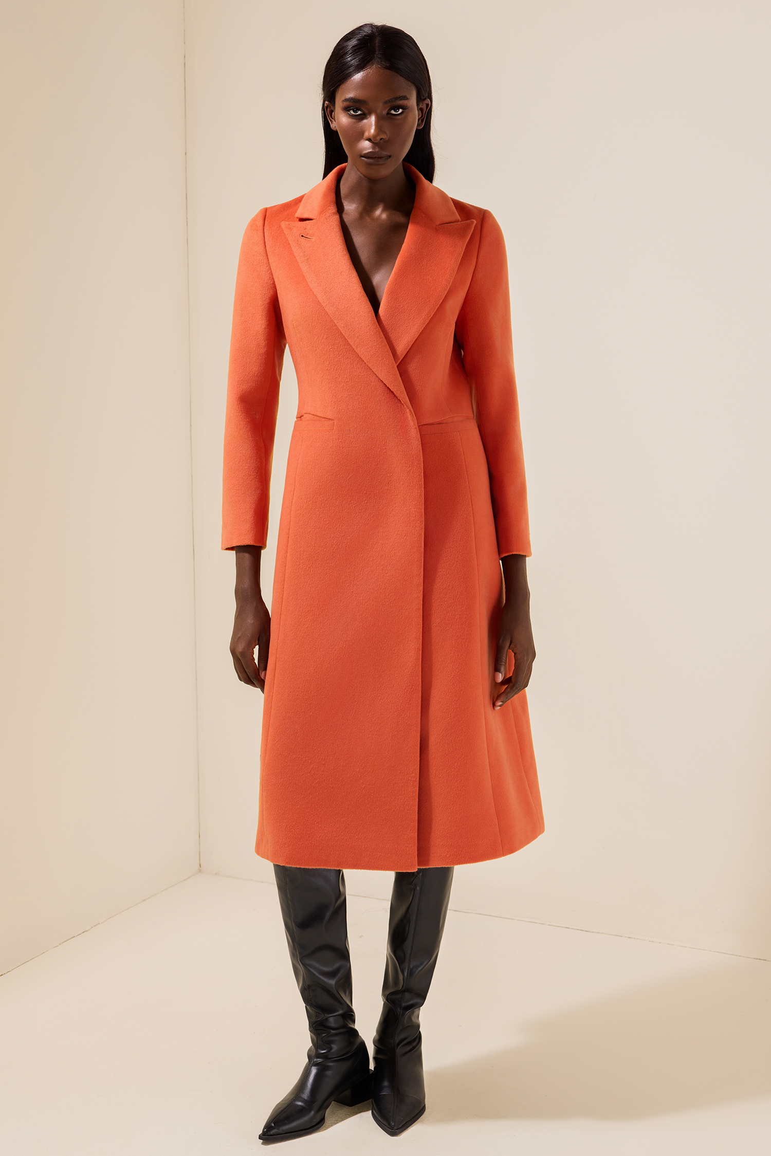 Solid Woolen Bottom Long Sleeve Coat