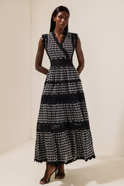 Lace Embroidered Sleeveless Maxi Dress