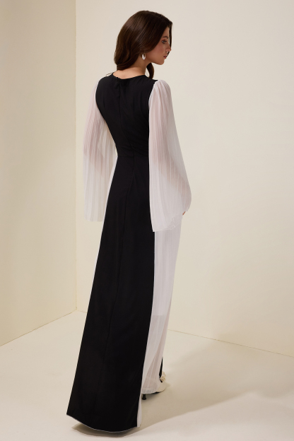 Contrast Color Splicing Pleated Maxi Dress