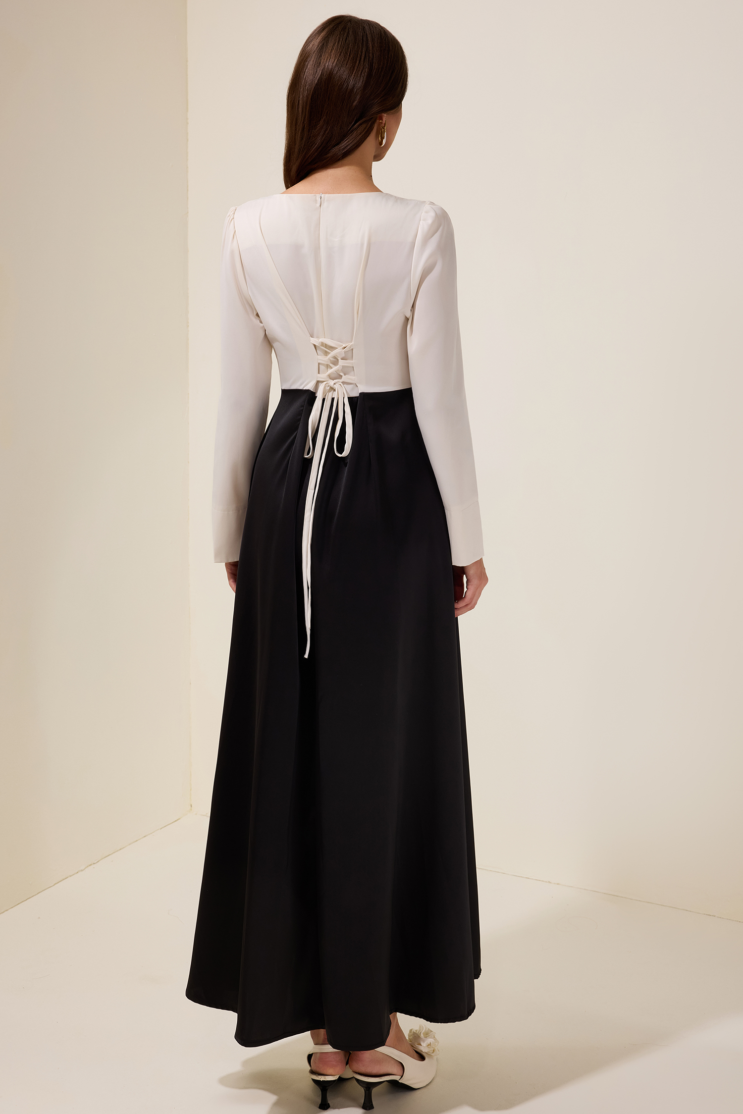 3D Flower Satin Contrast Color Midi Dress