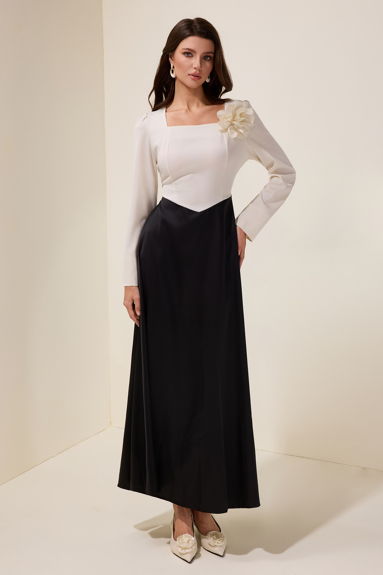 3D Flower Satin Contrast Color Midi Dress