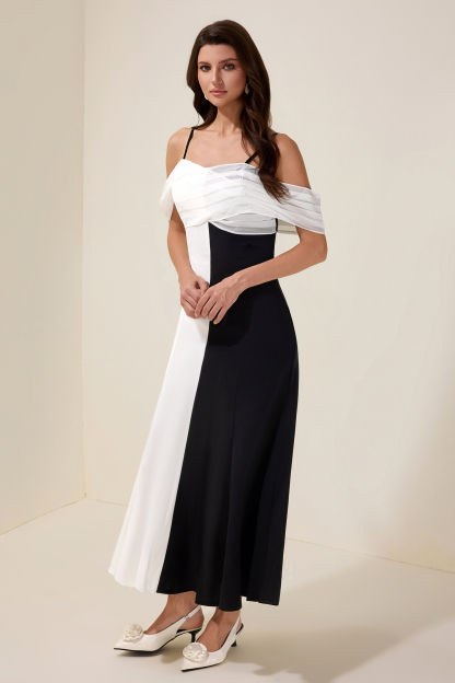 Chiffon Pleated Contrast Color Maxi Dress