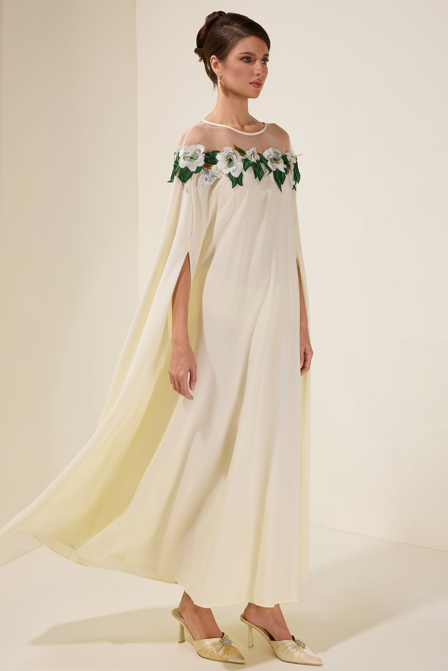 Embroidered Batwing Sleeve Midi Dress