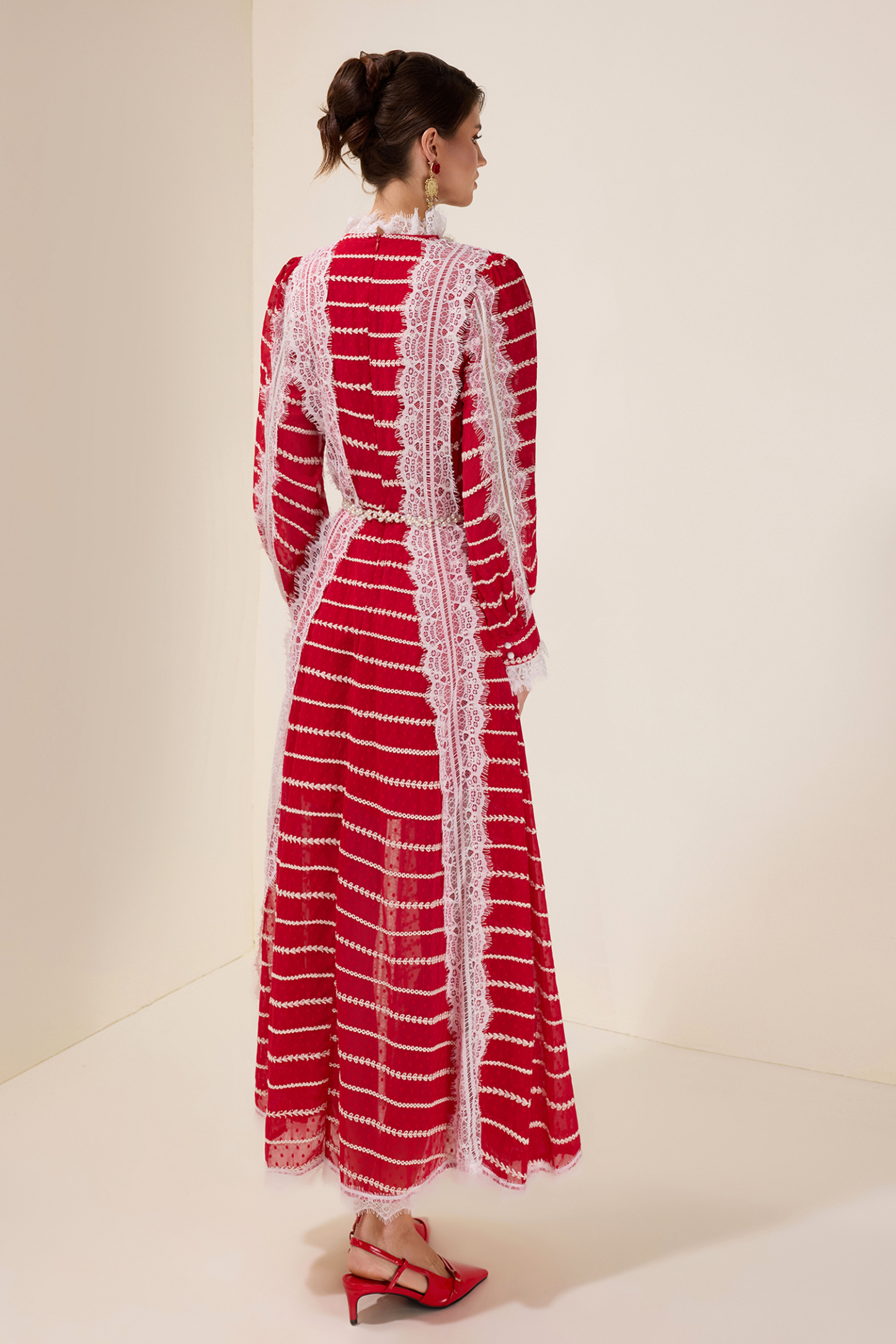 Lace Splicing Embroidered Long Sleeve Maxi Dress With Belt