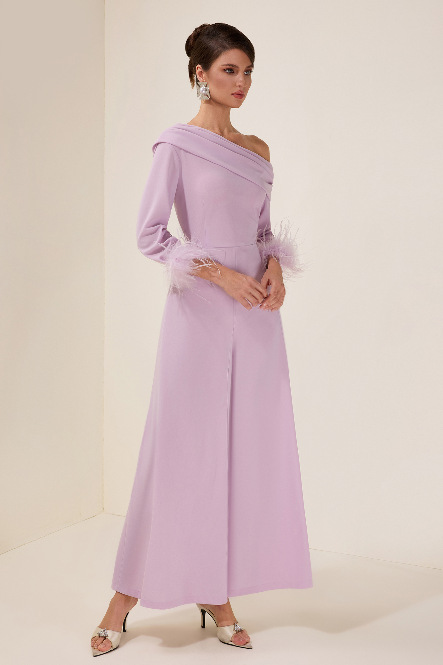 Solid Feather Swing Neck Midi Dress