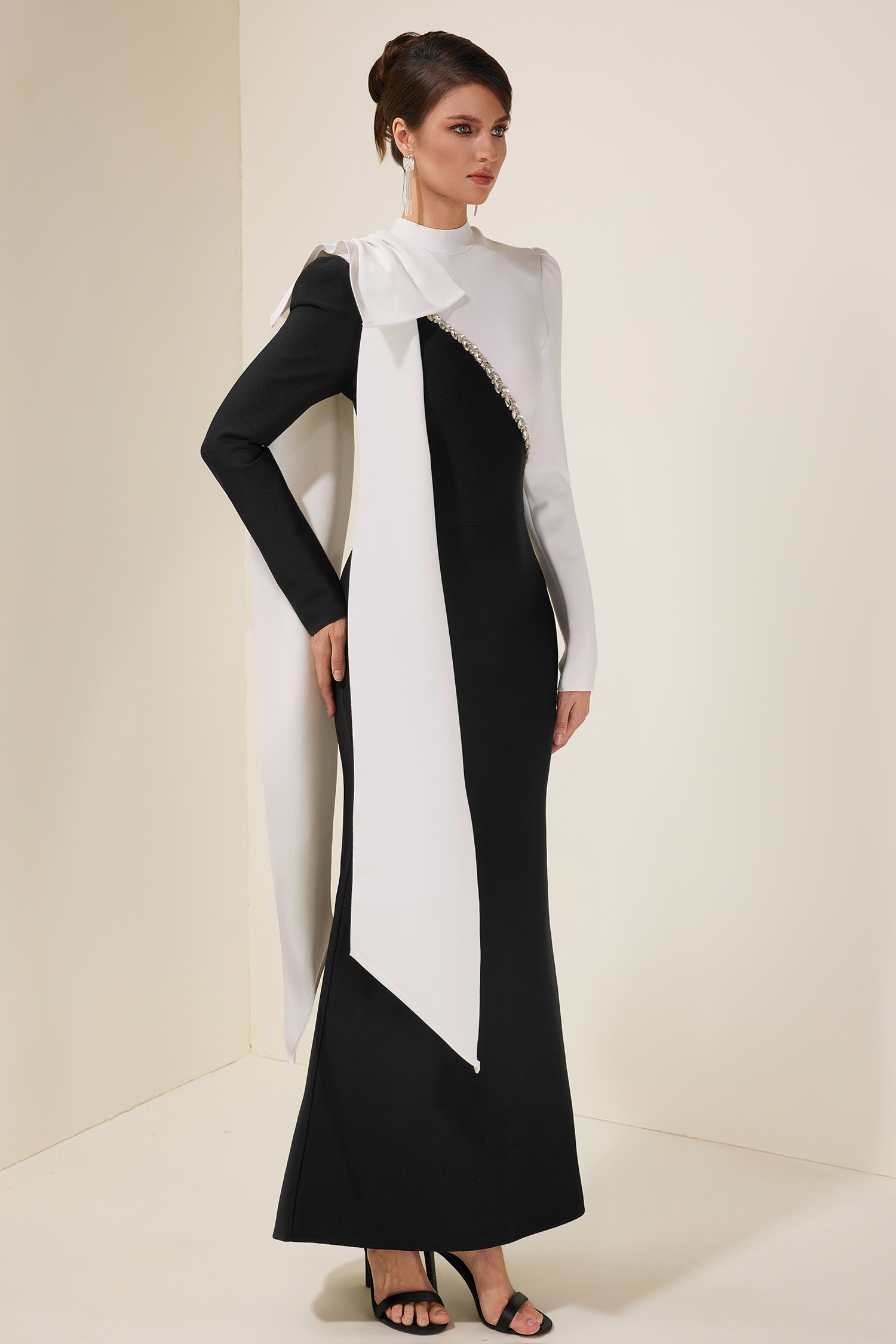 Rhinestone Contrast Color Bow Midi Dress