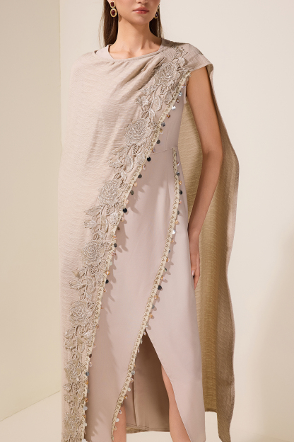 Embroidered Sleeveless Midi Dress With Cape