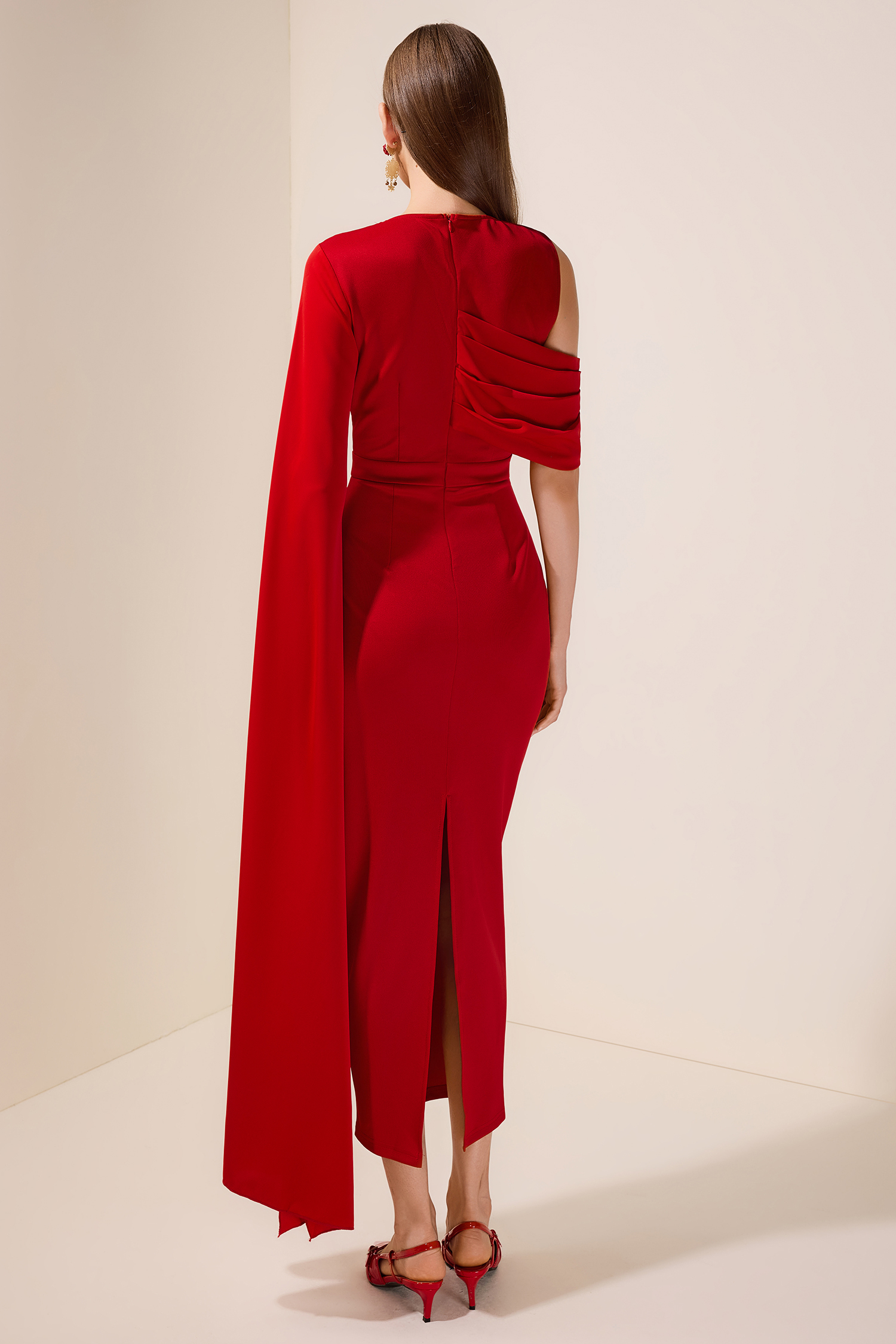 Solid Cape Sleeve Round Neck Midi Dress