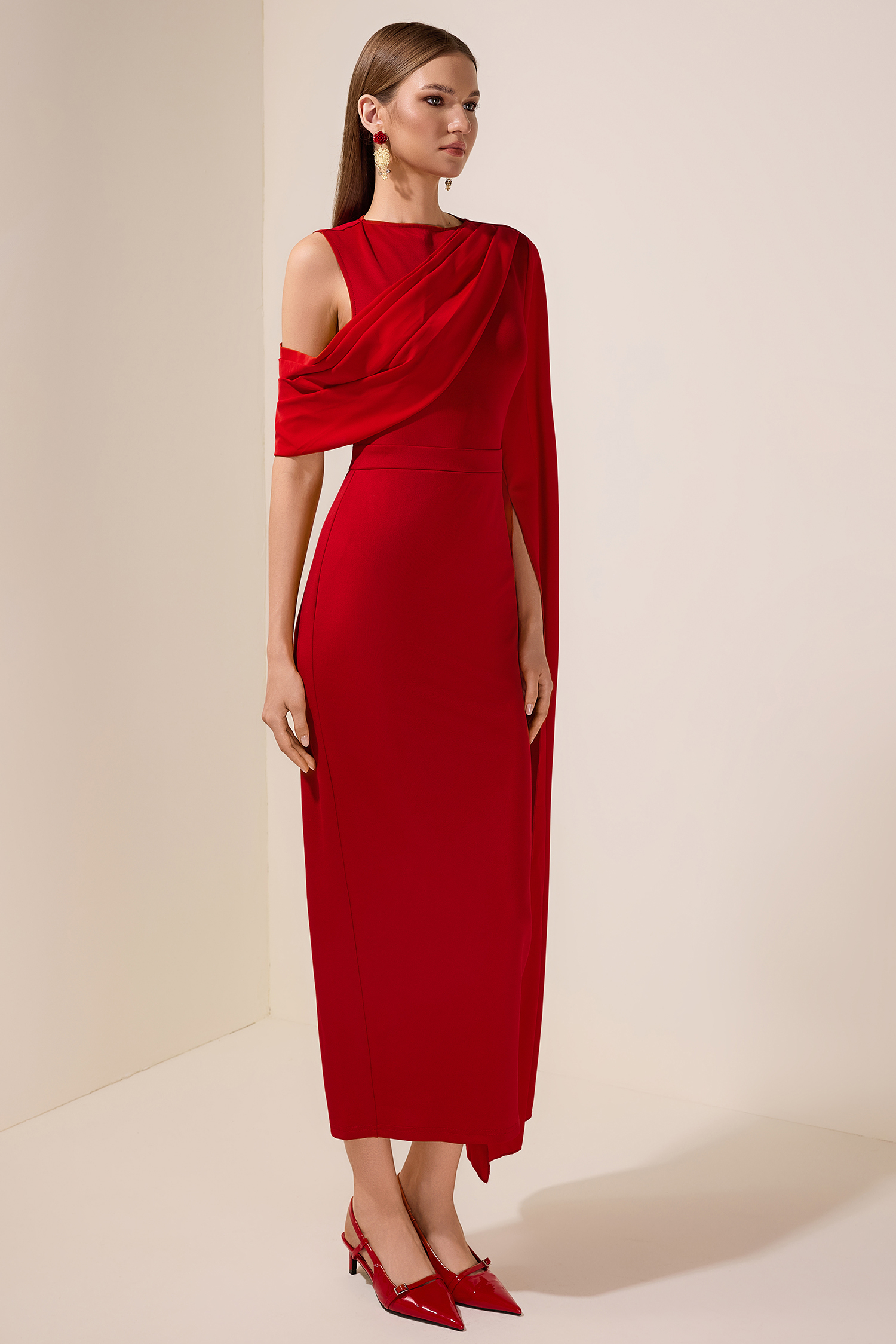 Solid Cape Sleeve Round Neck Midi Dress