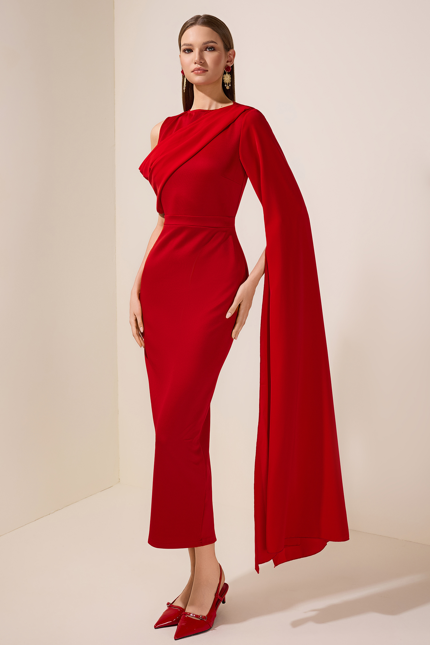 Solid Cape Sleeve Round Neck Midi Dress