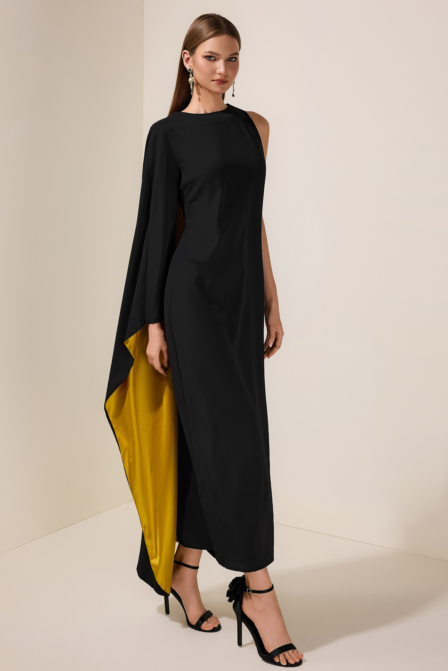 Contrast Color One Sleeve Maxi Dress