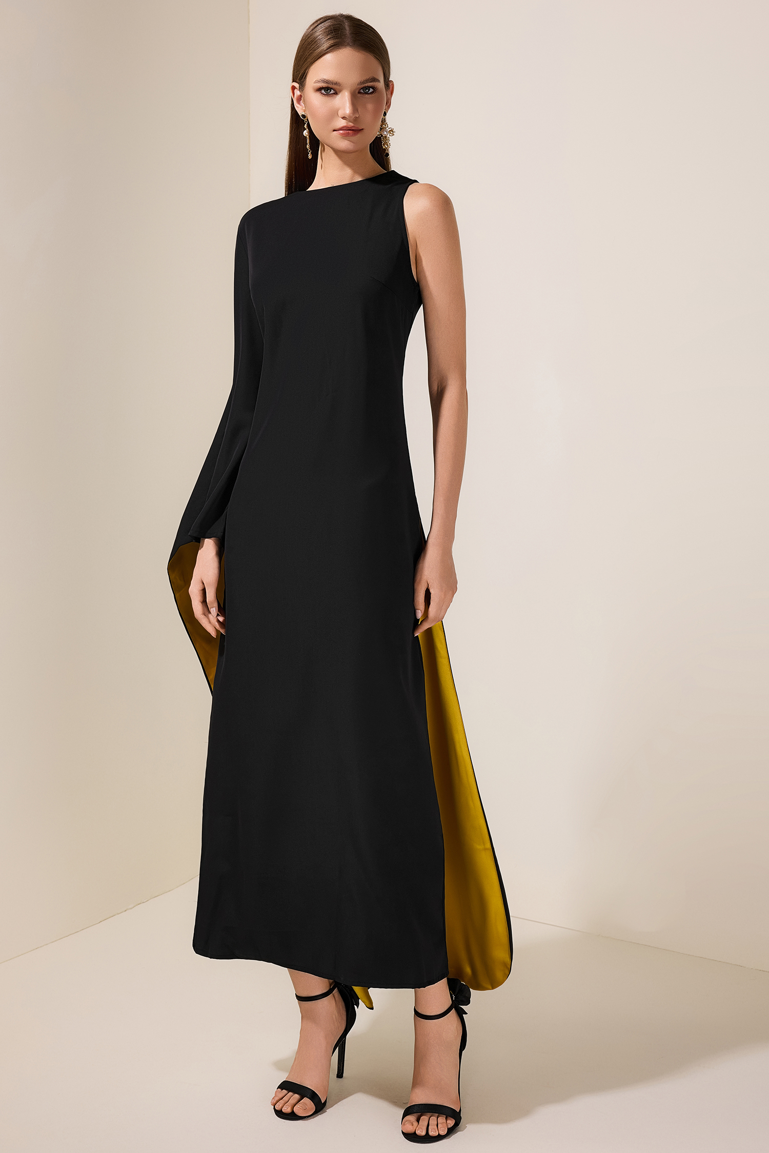 Contrast Color One Sleeve Maxi Dress