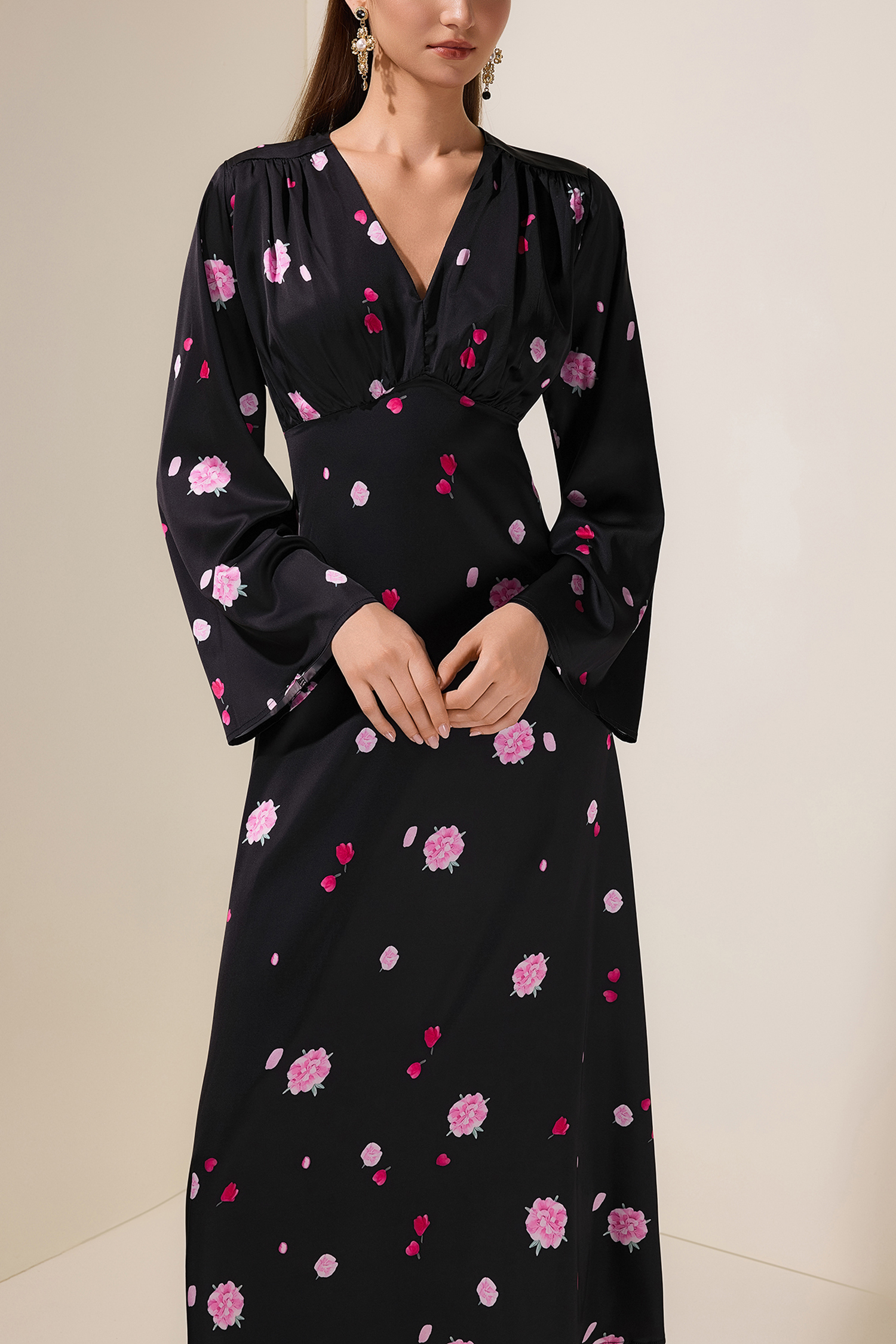 Floral V-Neck Long Sleeve Maxi Dress