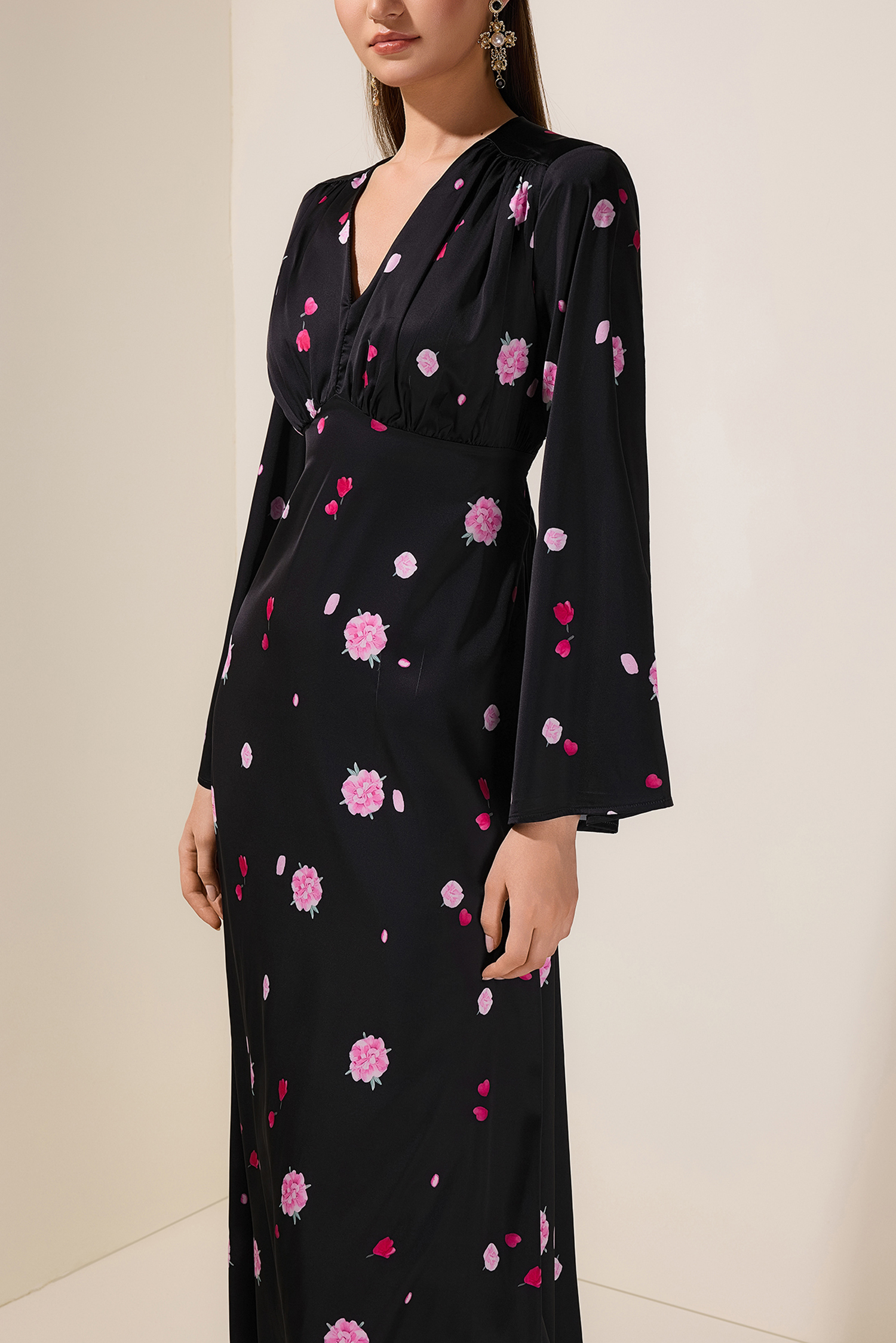 Floral V-Neck Long Sleeve Maxi Dress