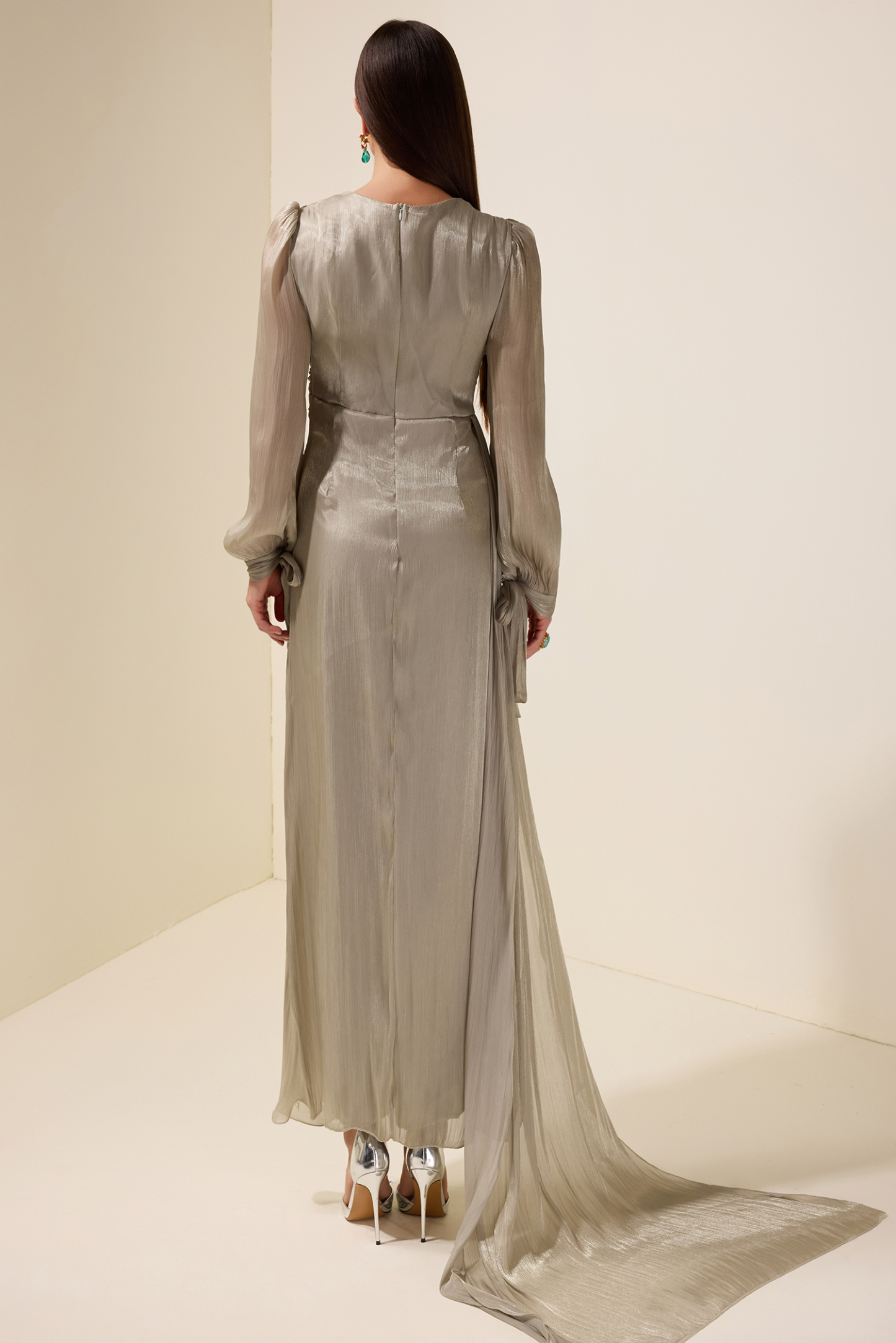 Gathering Lantern Sleeve Lace-Up Maxi Dress