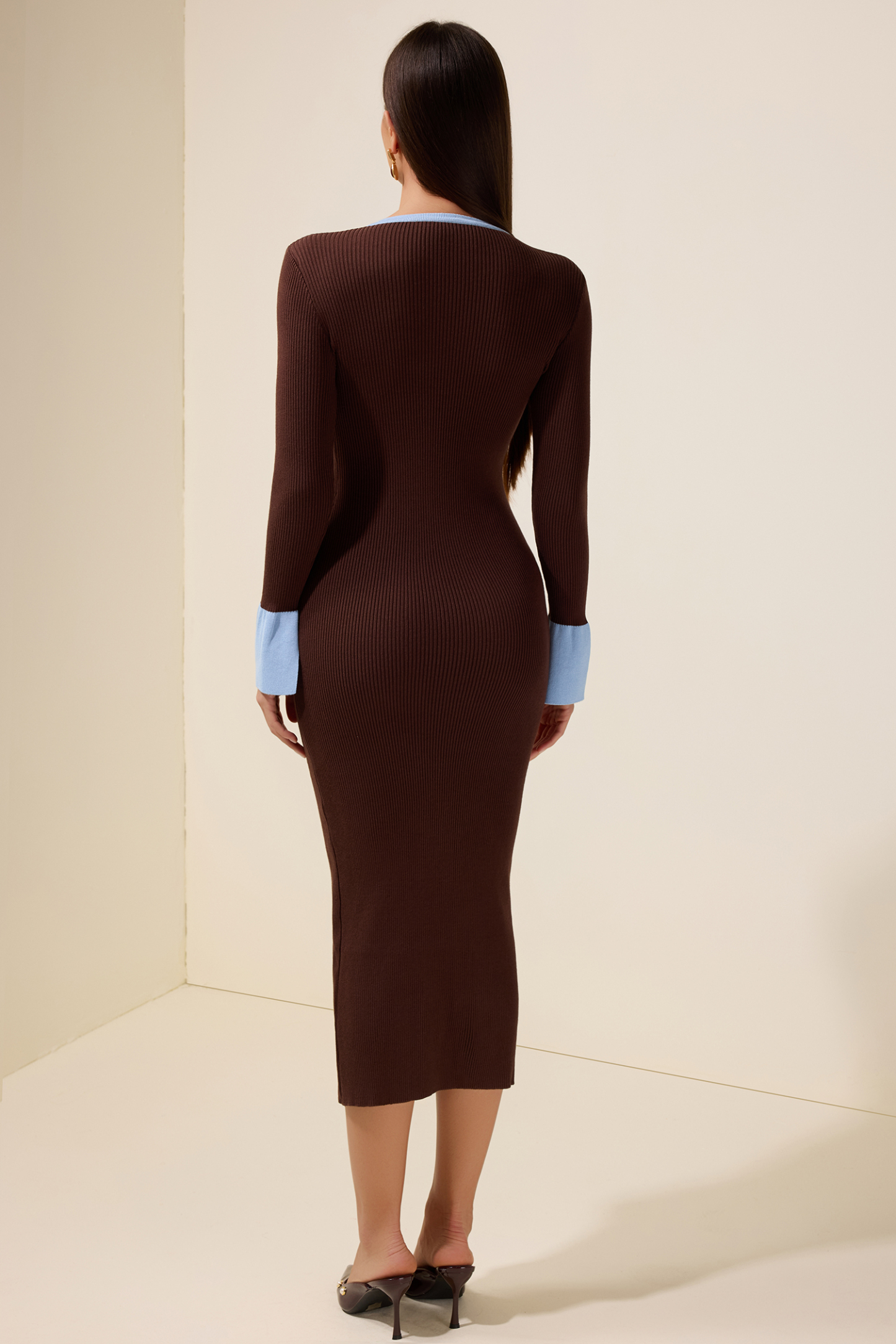 Knit Contrast Color Bell Sleeve Maxi Dress