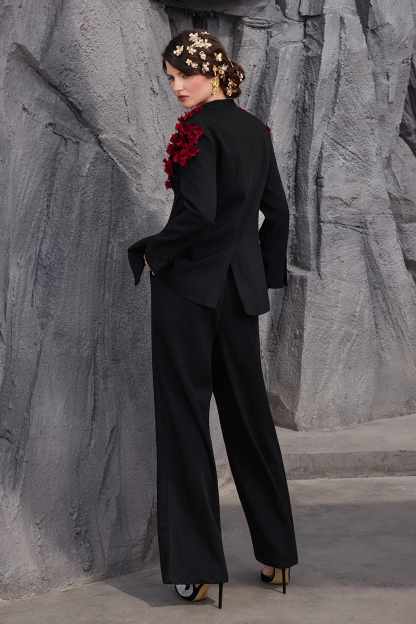 3D Flower V-Neck Top &  Loose Pants Set