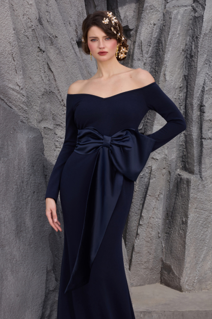 Solid Bow Long Sleeve Off-Shoulder Maxi Dress