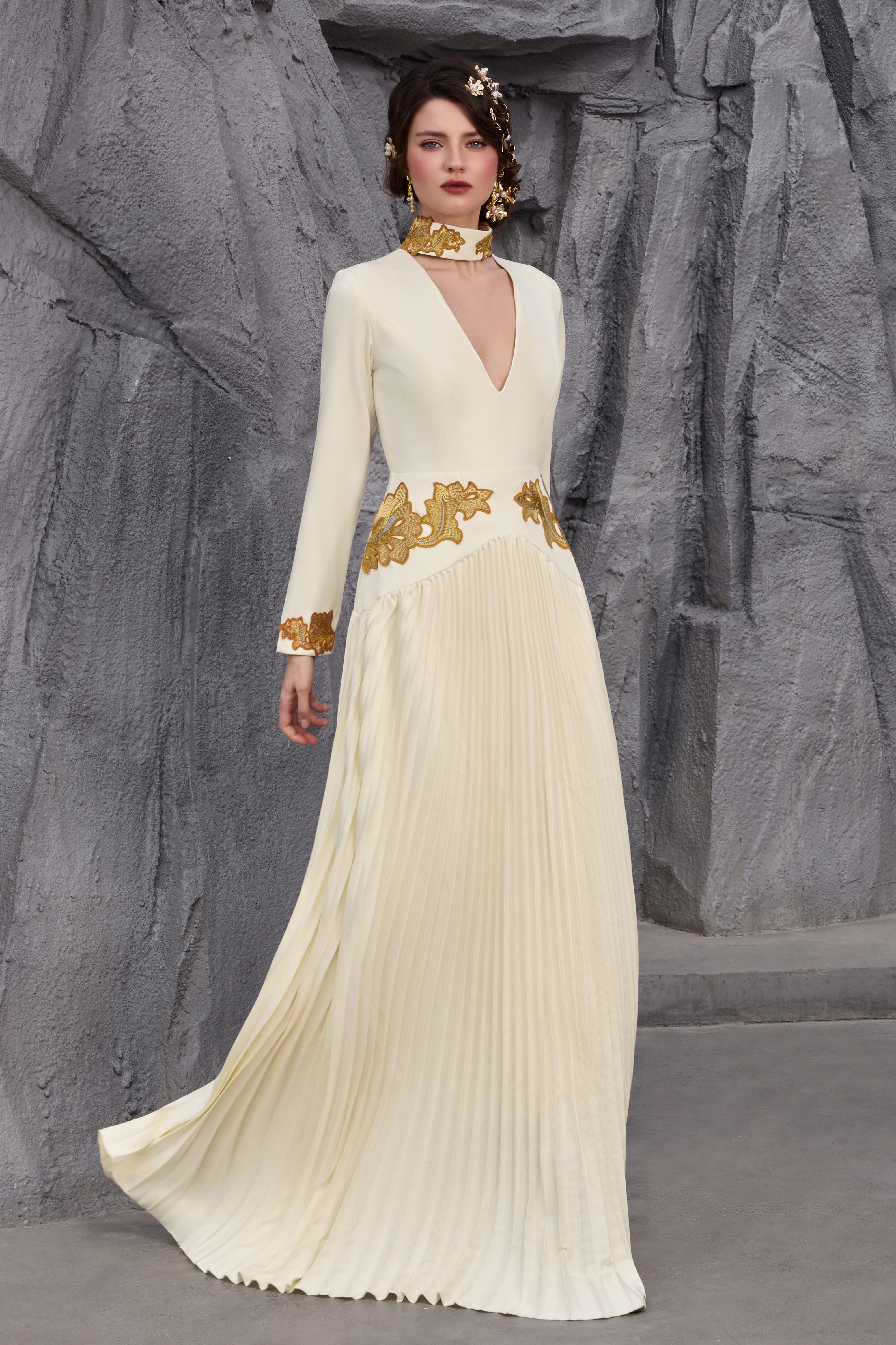 Appliquéd V-Neck Pleated Maxi Dress