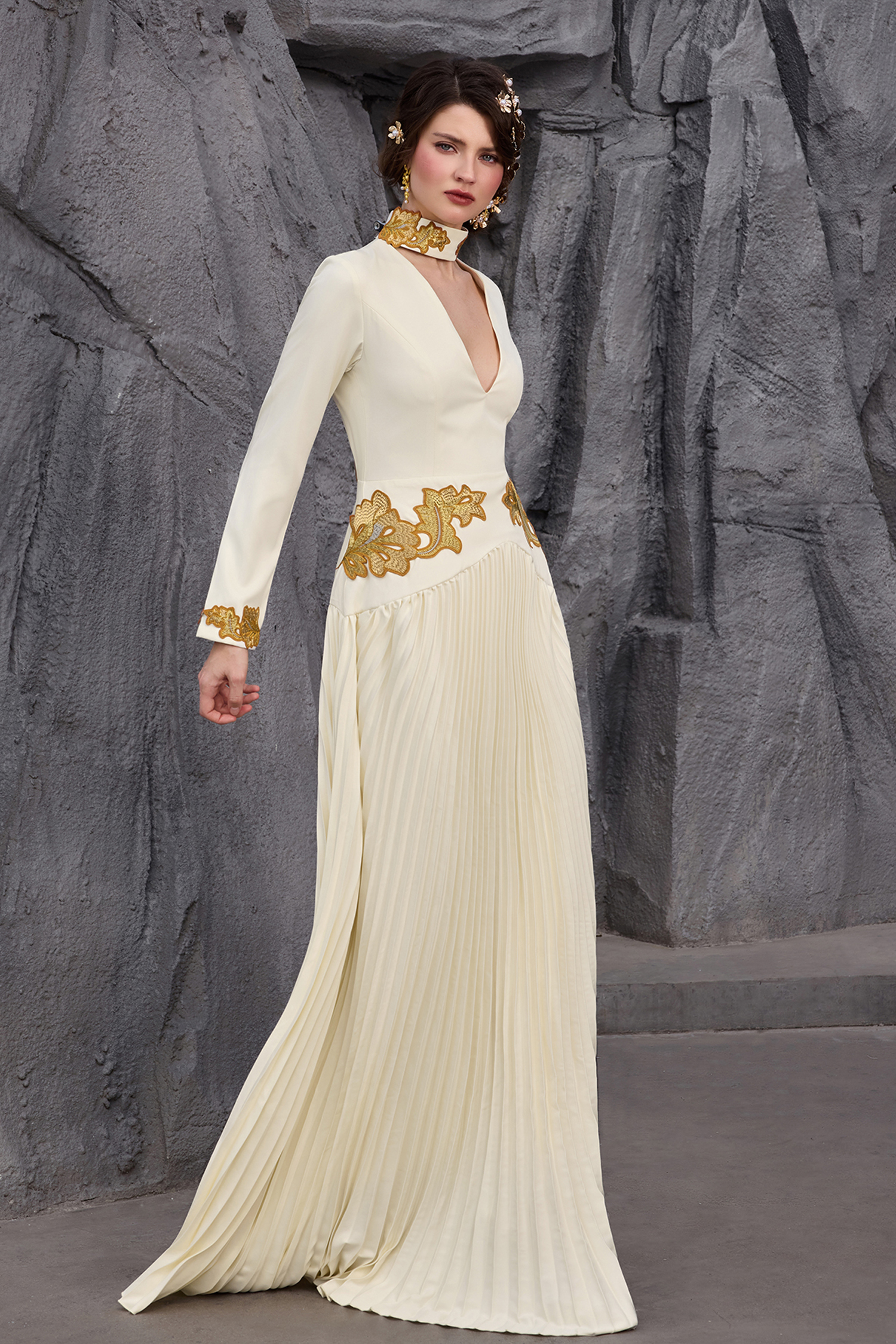 Appliquéd V-Neck Pleated Maxi Dress