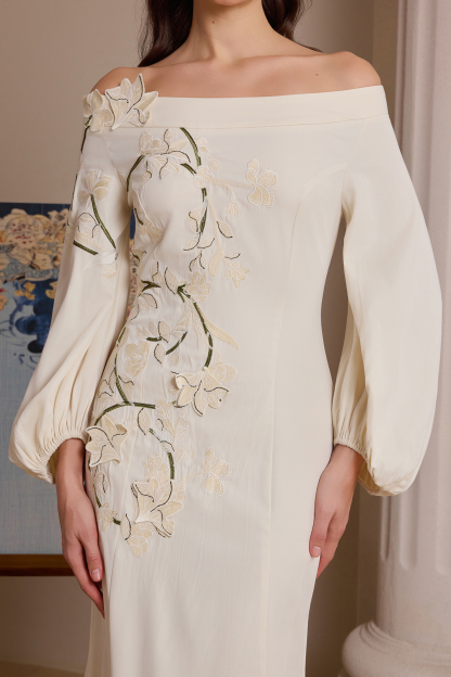 Floral Appliquéd Puff Sleeve Maxi Dress