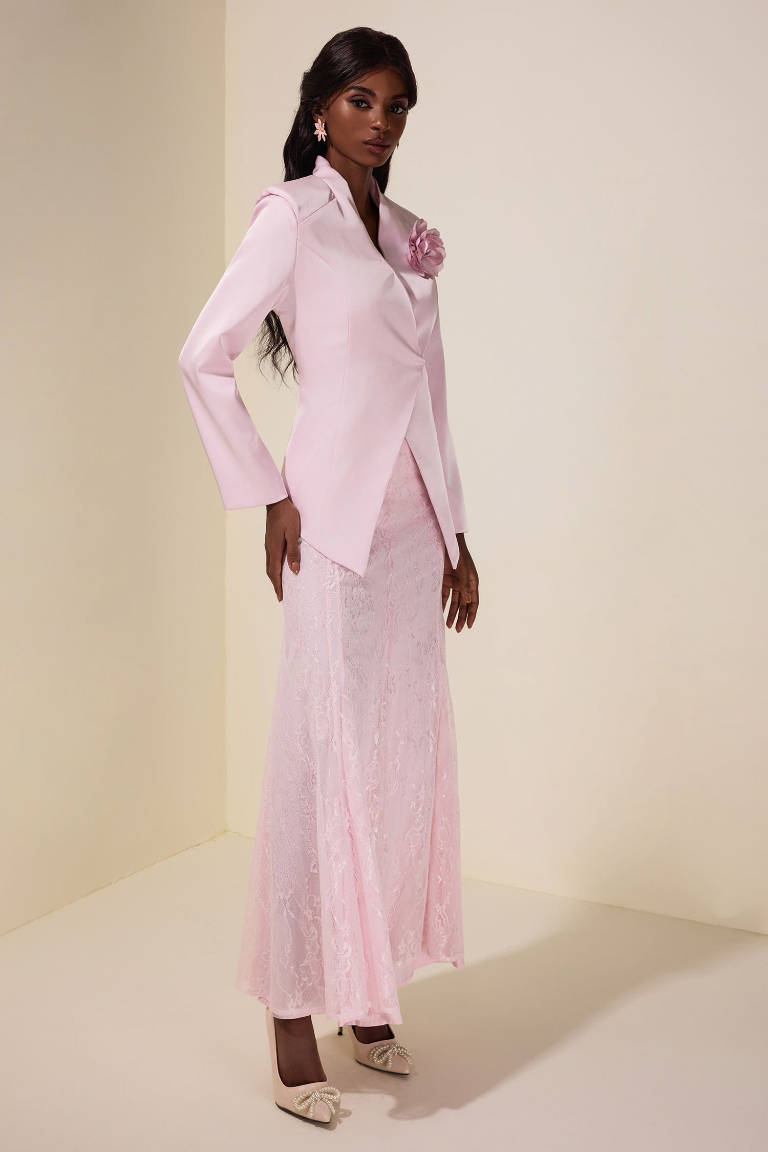 3D Flower Satin Blazer & Lace Hight Waist Maxi Skirt Set