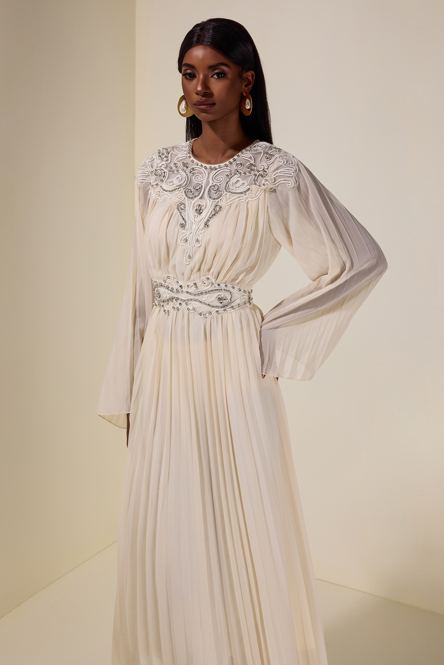 Chiffon  Pleated Rhinestone Midi Dress