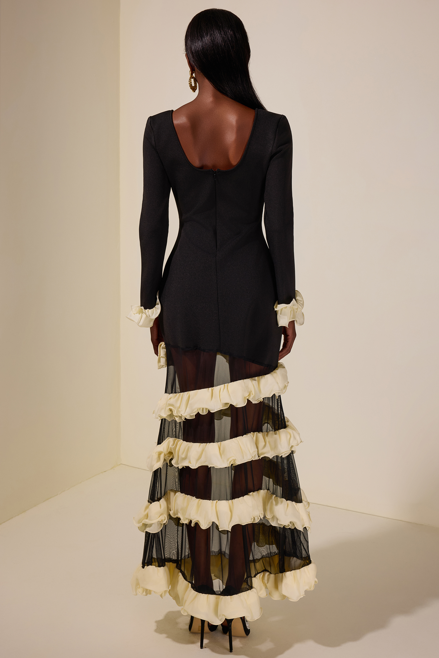 Contrast Color Ruffle Long Sleeve Maxi Dress