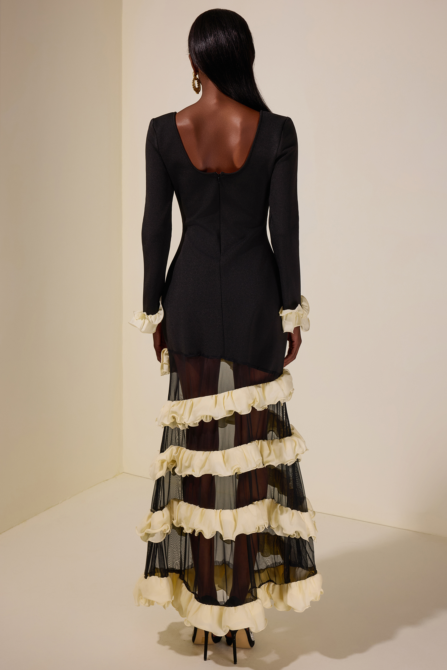 Contrast Color Ruffle Long Sleeve Maxi Dress