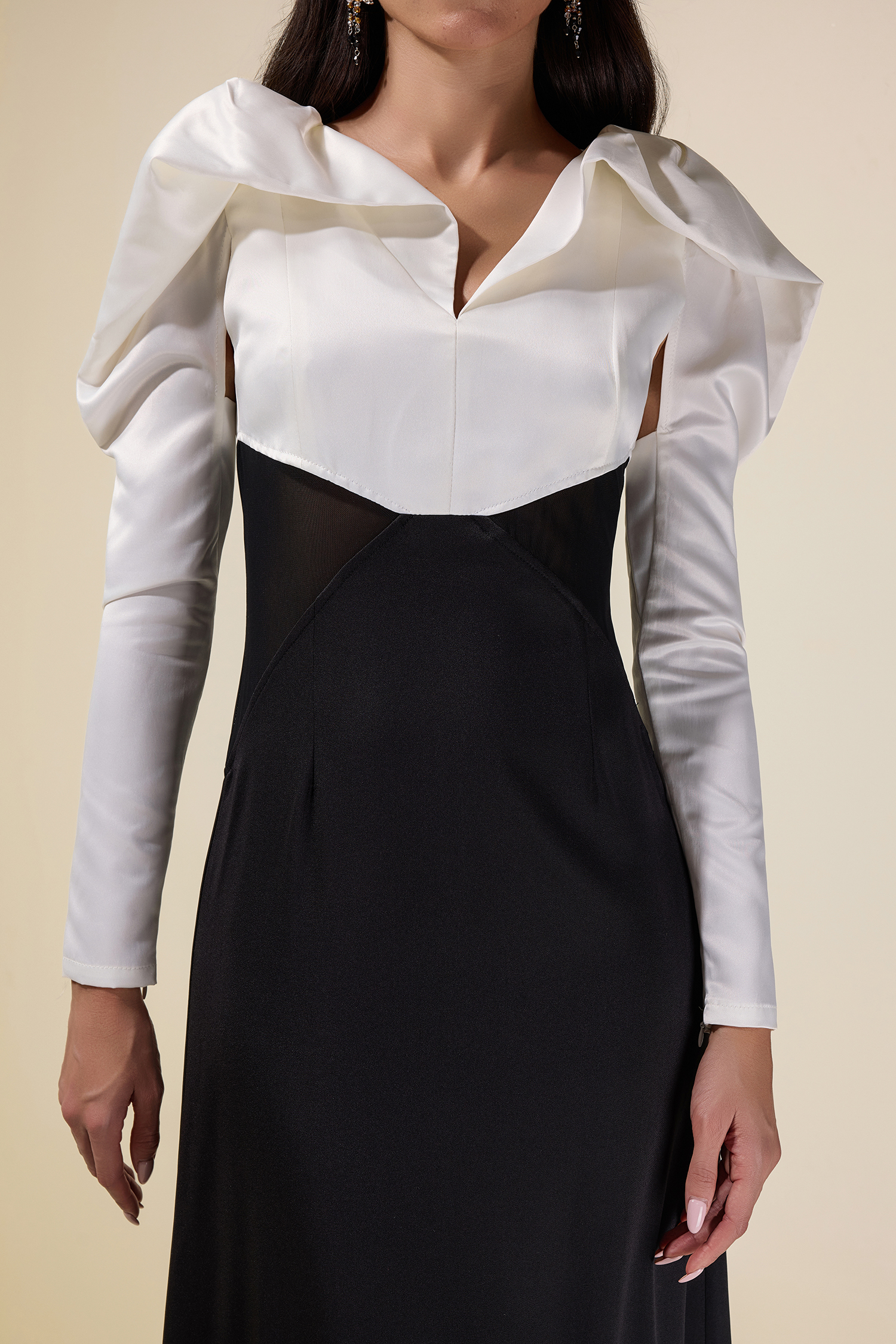 Contrast Color Long Sleeve Maxi Dress