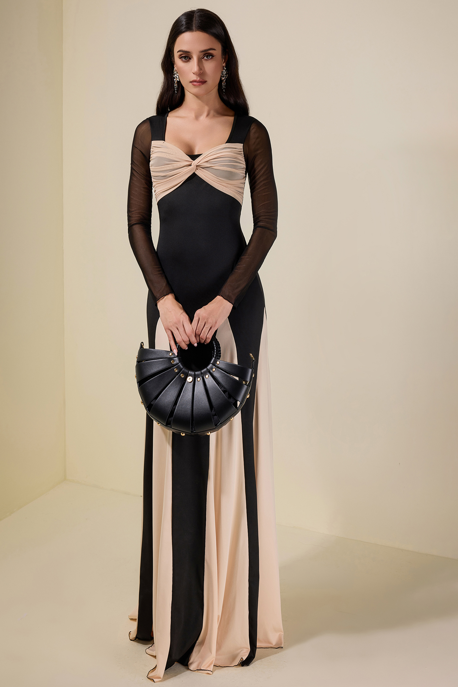 PU Semi-Circular Metal Decorations  Woven Bag