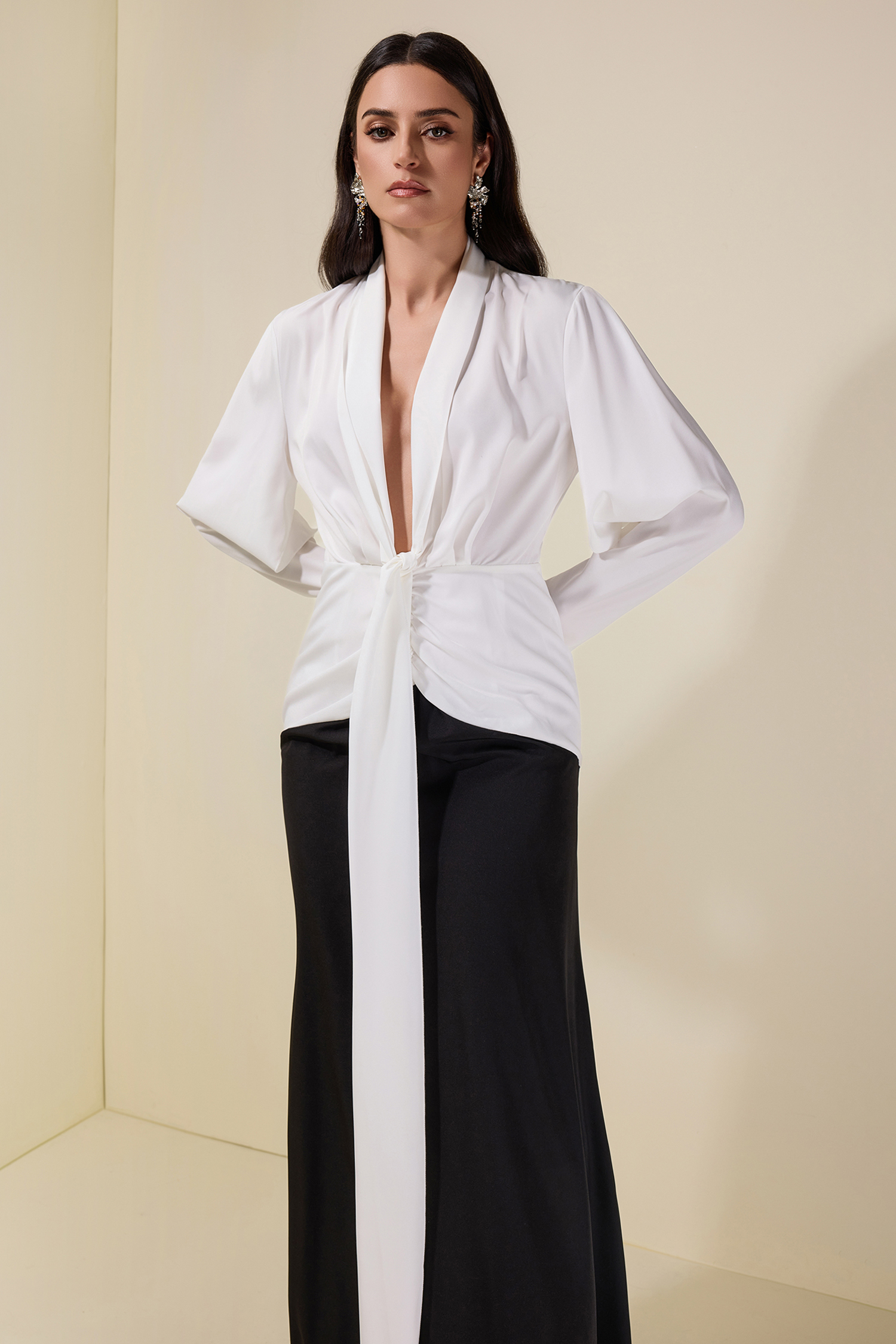 Contrast Color Splicing Lace-Up Maxi Dress