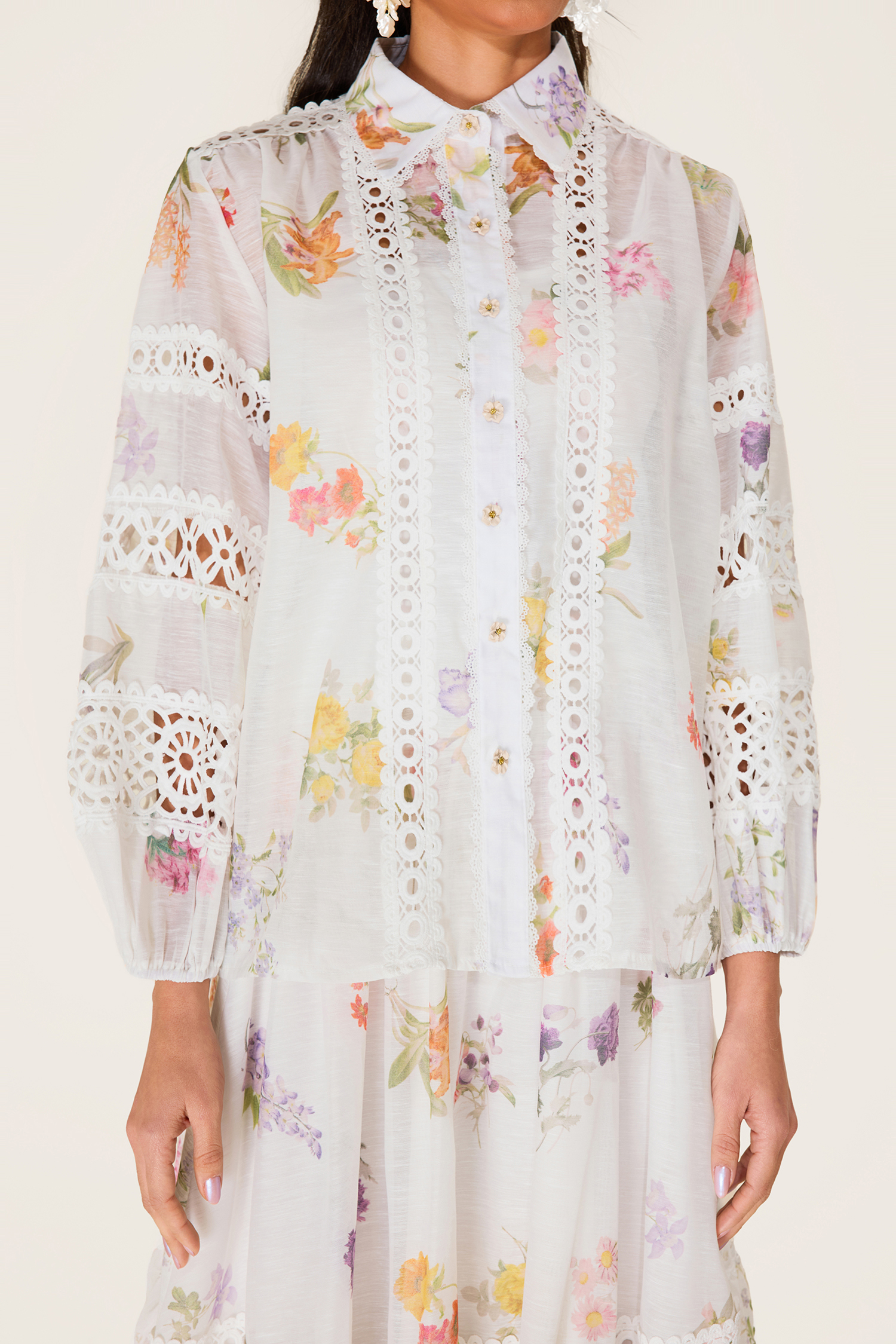 Floral Lace Top ＆ Lace Mid Waist Skirt Set