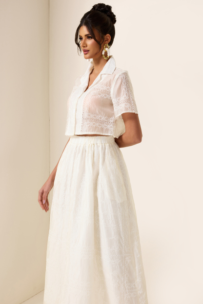 Solid Embroidred Top ＆ Mid Waist Embroidered Skirt Set