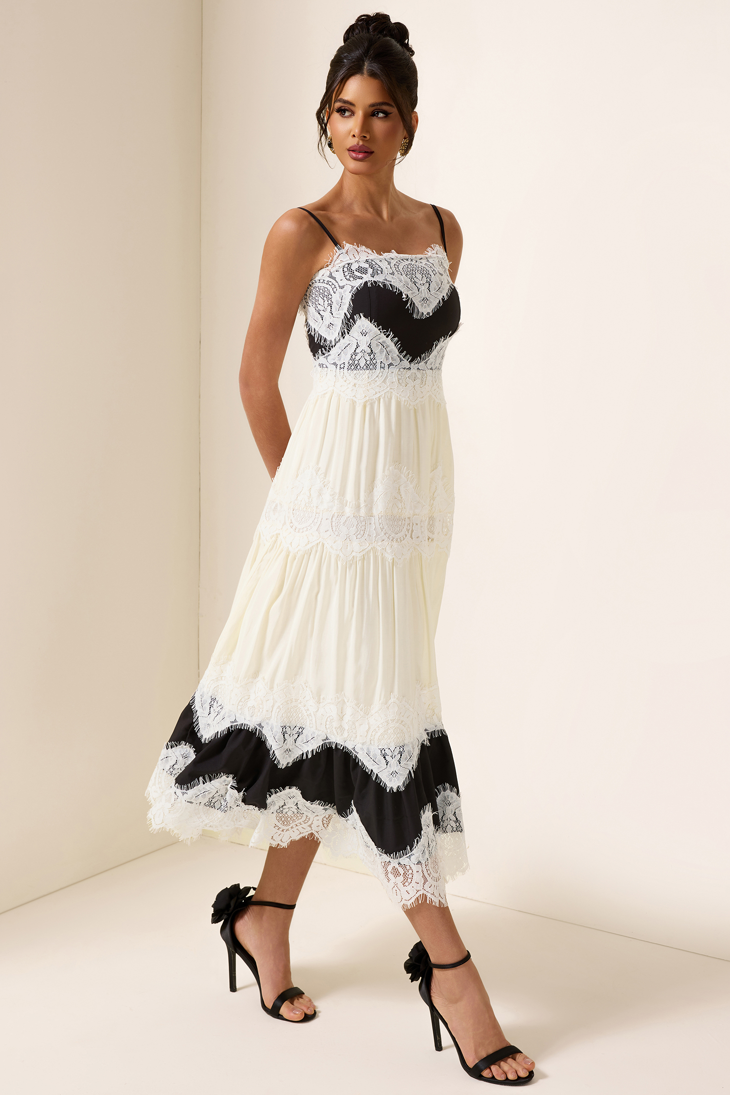 Lace Splicing Square Neck Midi Dress