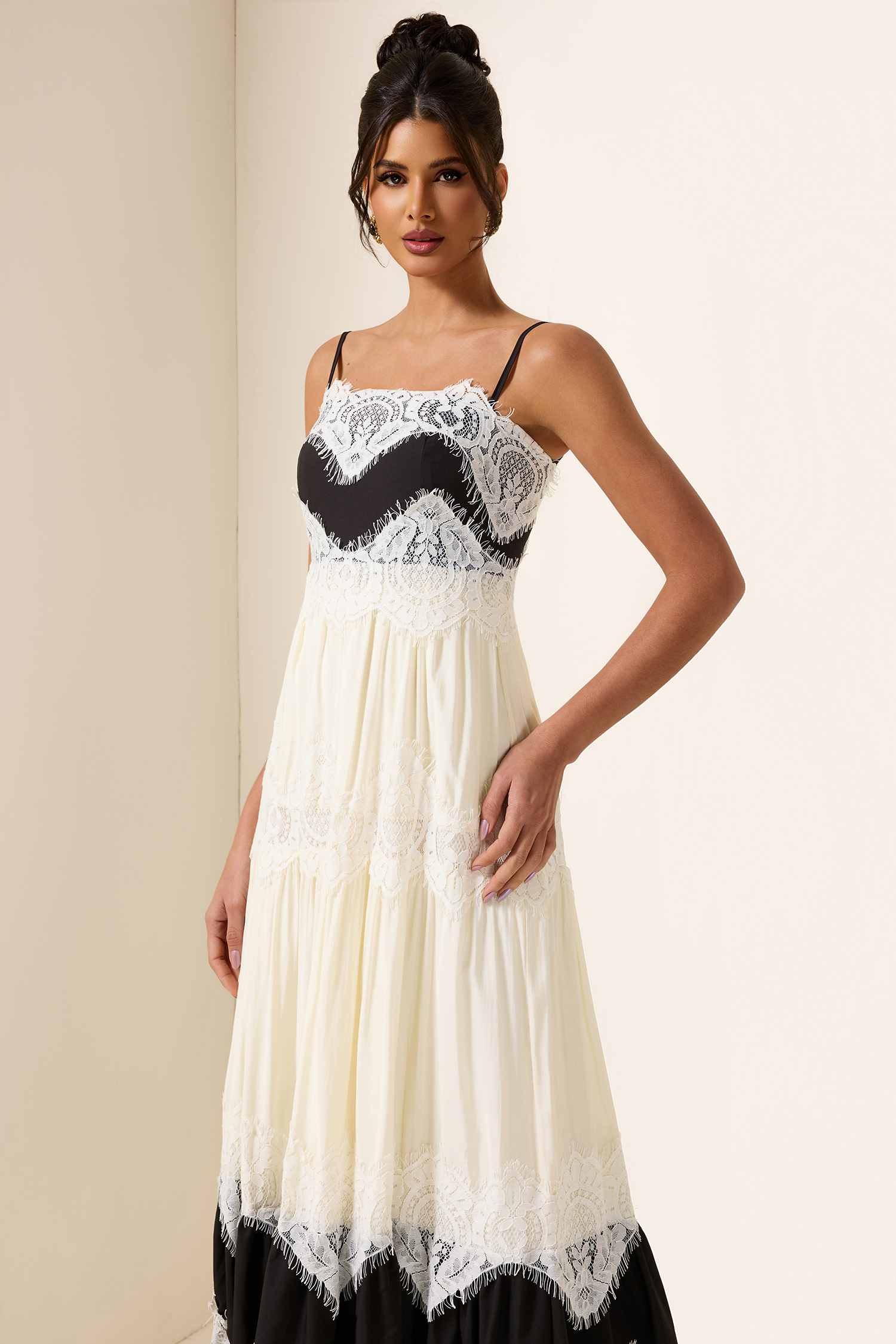 Lace Splicing Square Neck Midi Dress