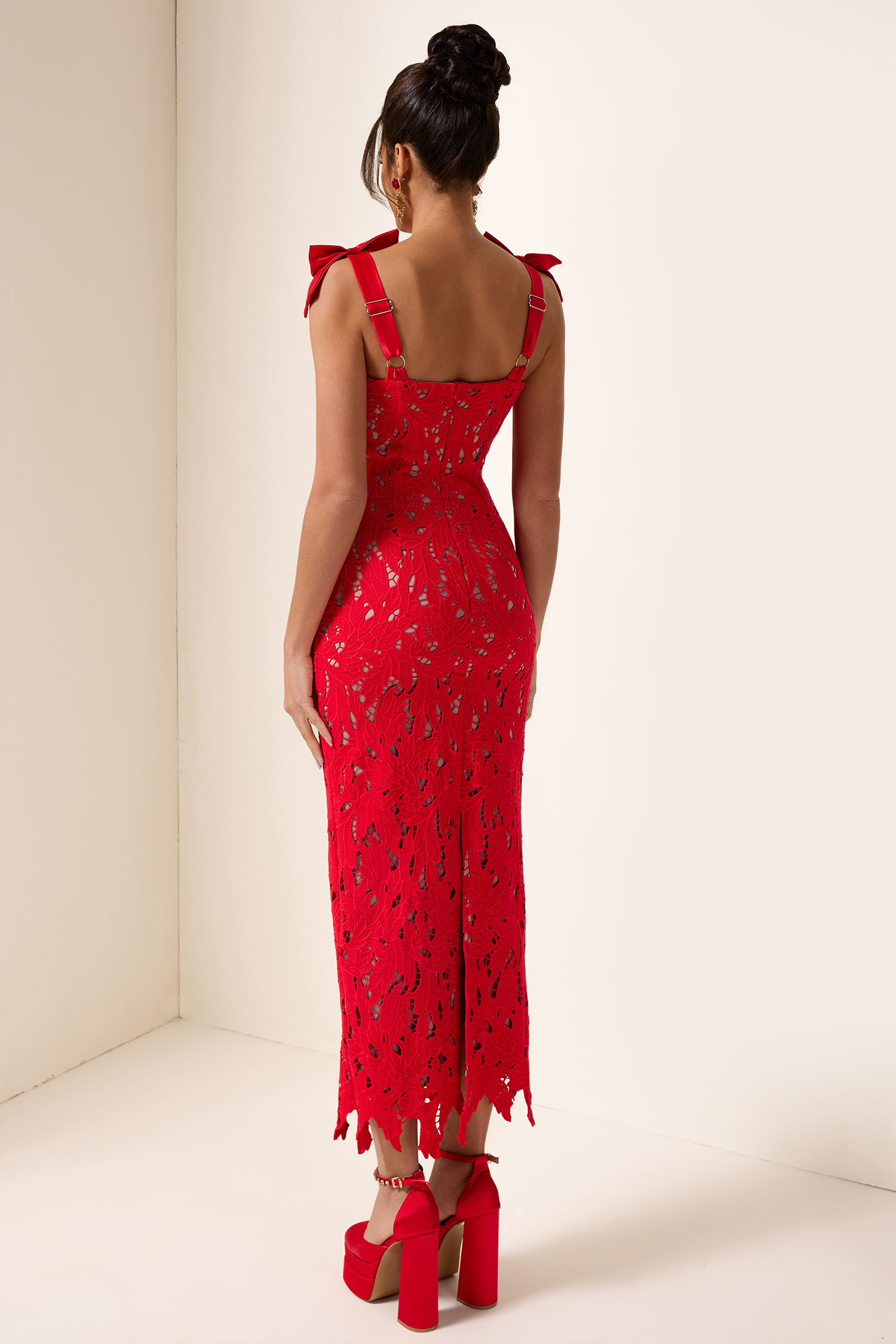 Bow Lace Sleeveless Midi Dress