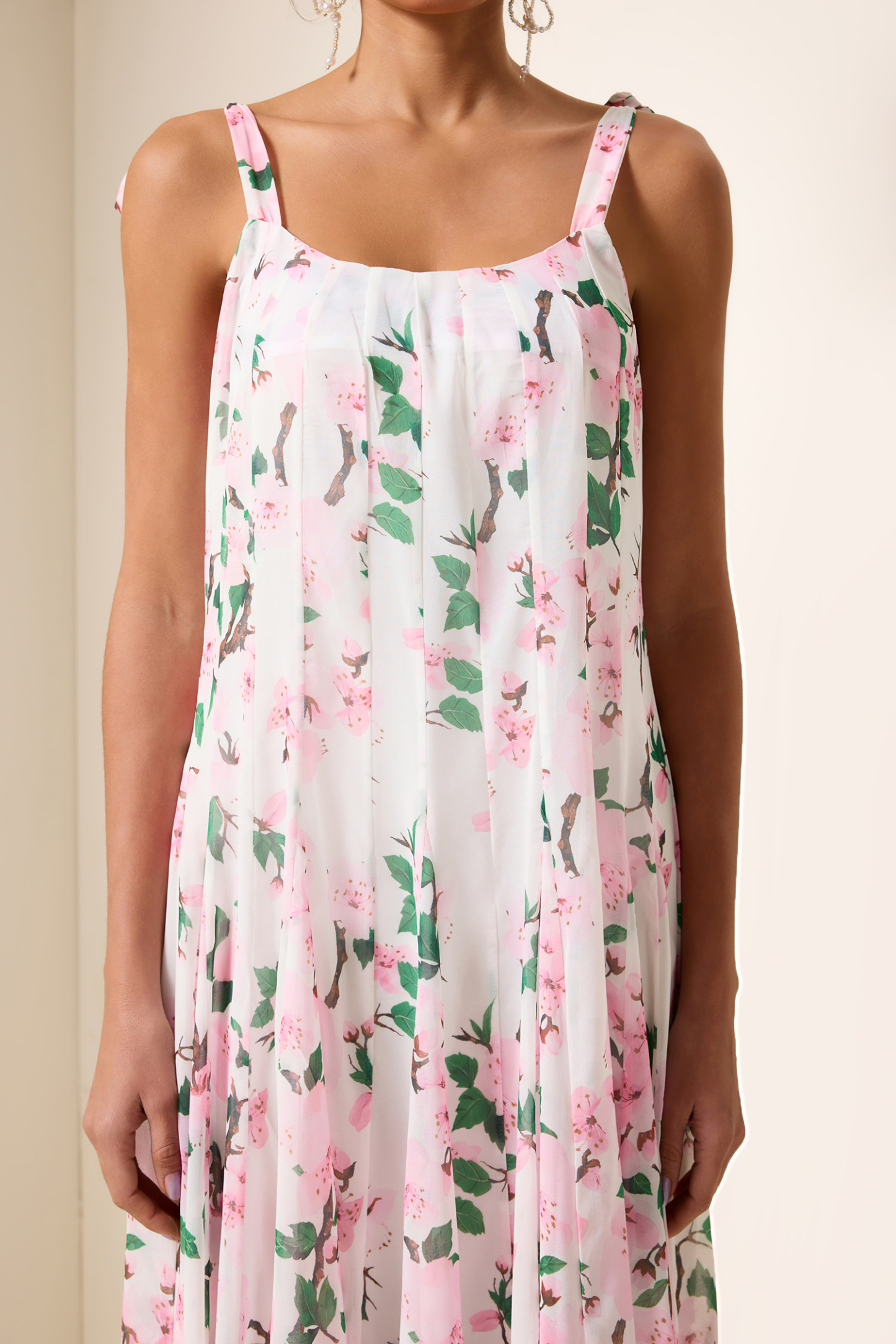 Floral Ruched Sweetheart Neck Maxi Dress