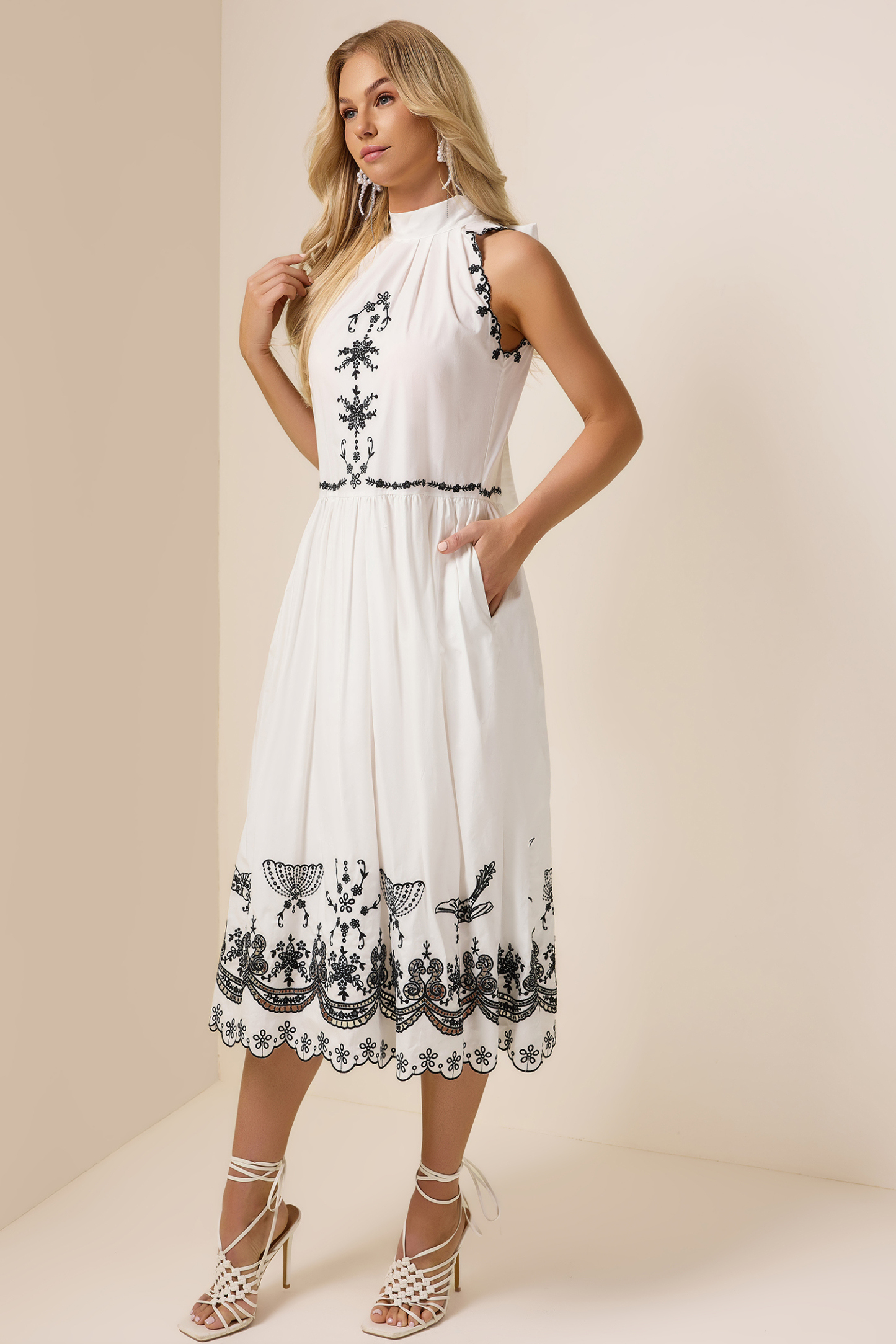 Halter Neck Embroidery Sleeveless Midi Dress