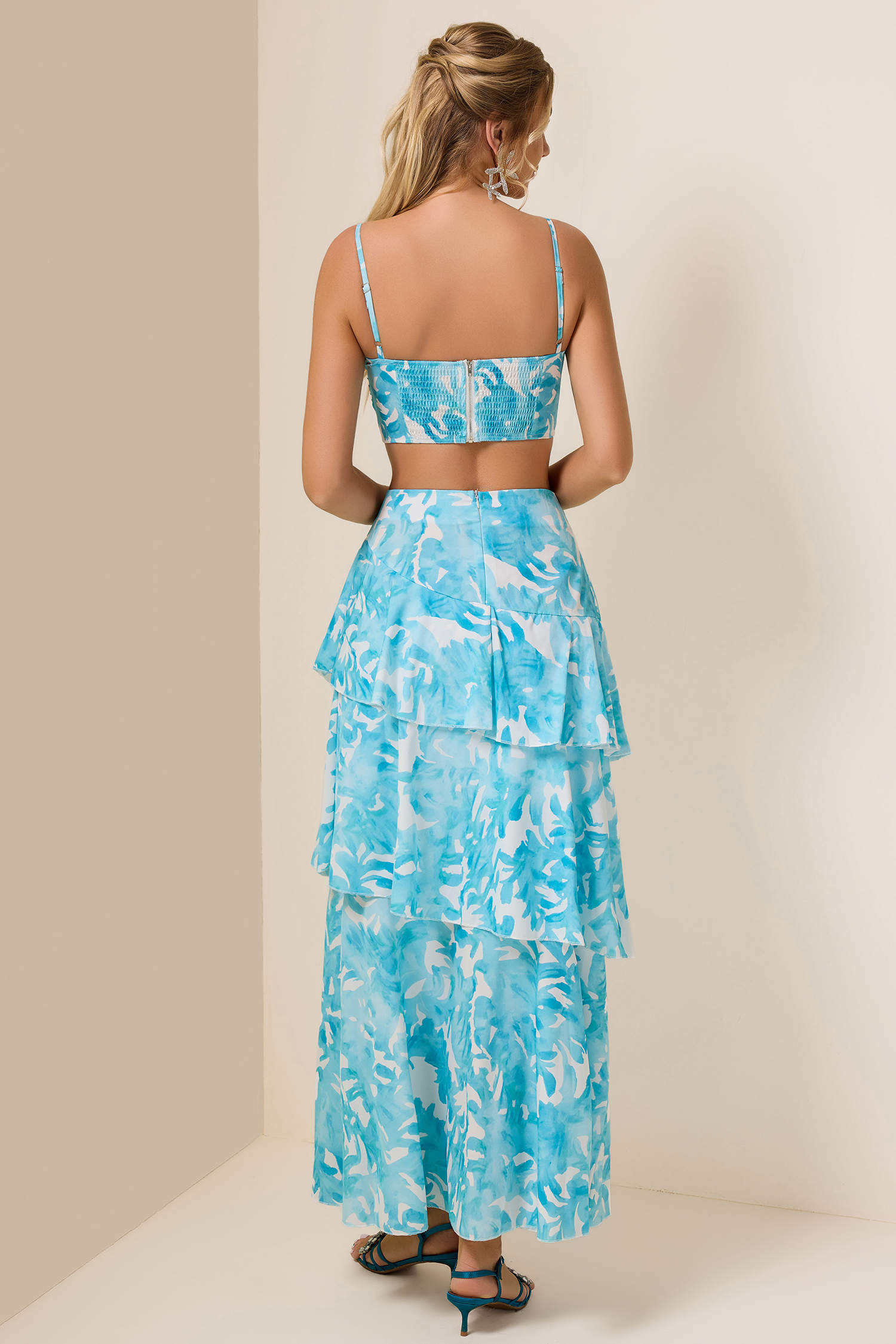 Abstract Print Top ＆ High Waist Ruffle Skirt Set