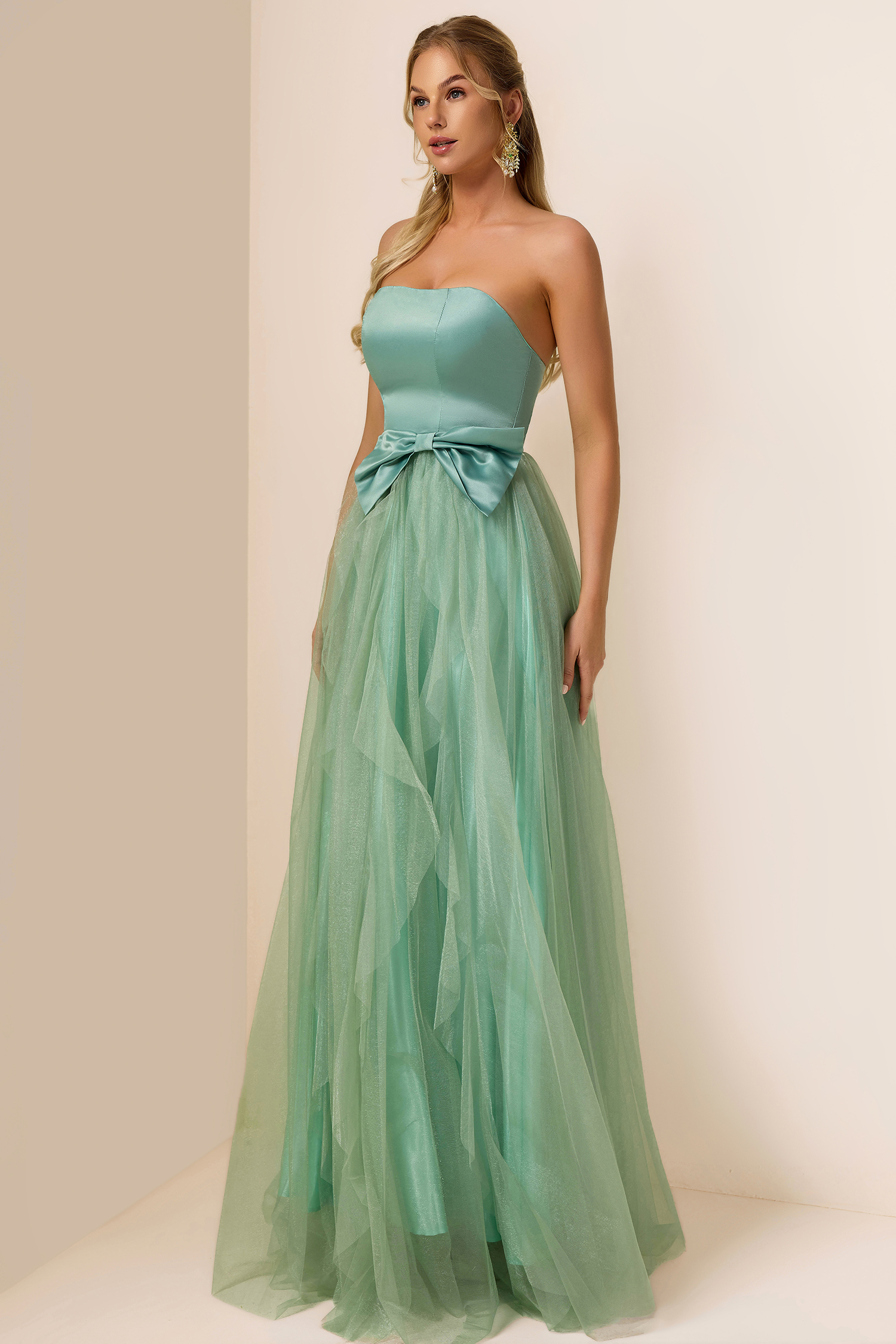 Bow Splicing Off-Shoulder Maxi Dress