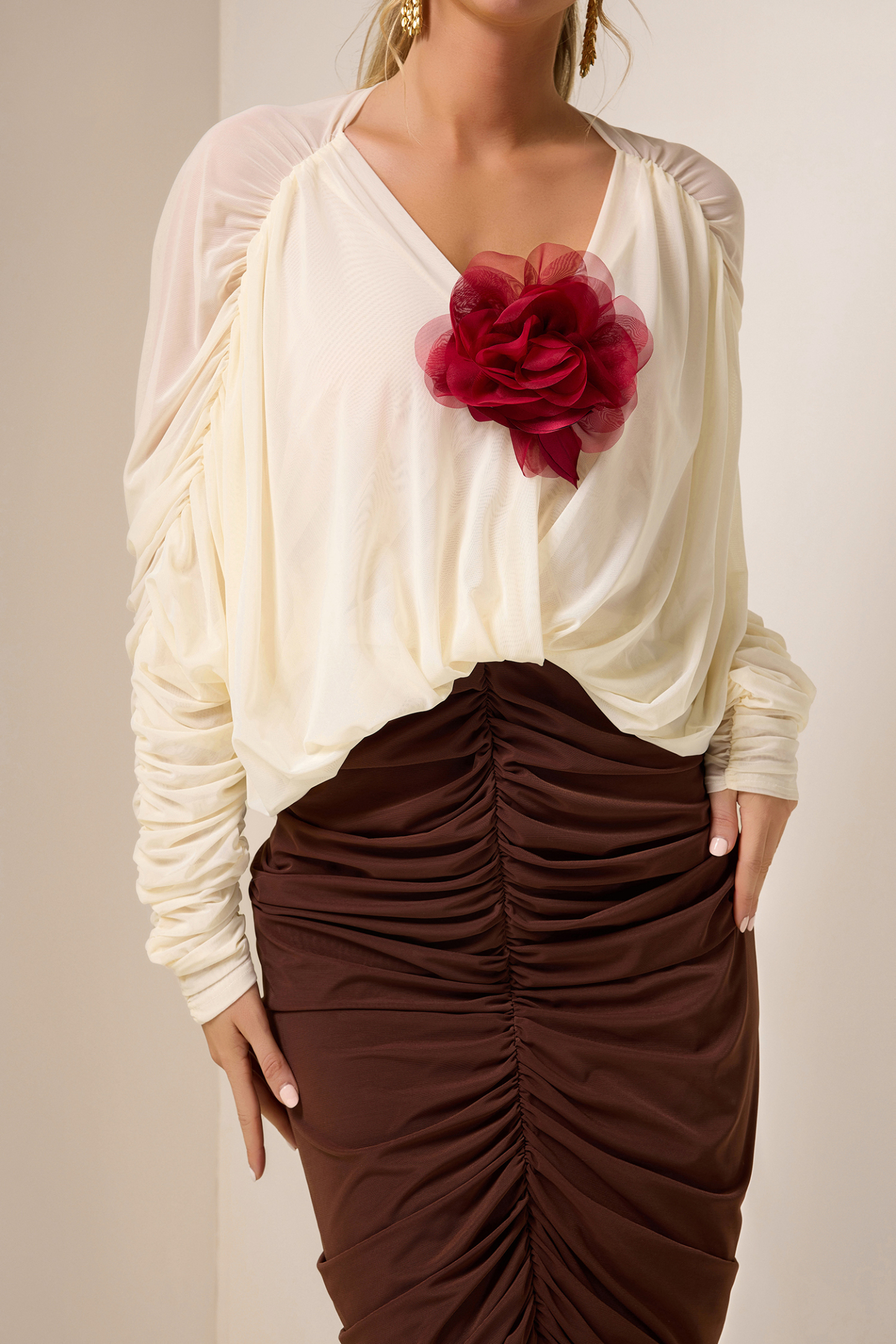 3D Flower Shirring V-Neck Midi Dress