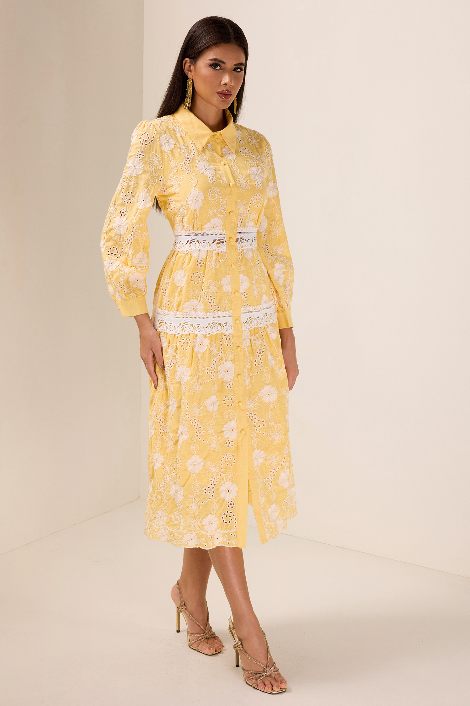 Lace Floral Flapped Midi Dress