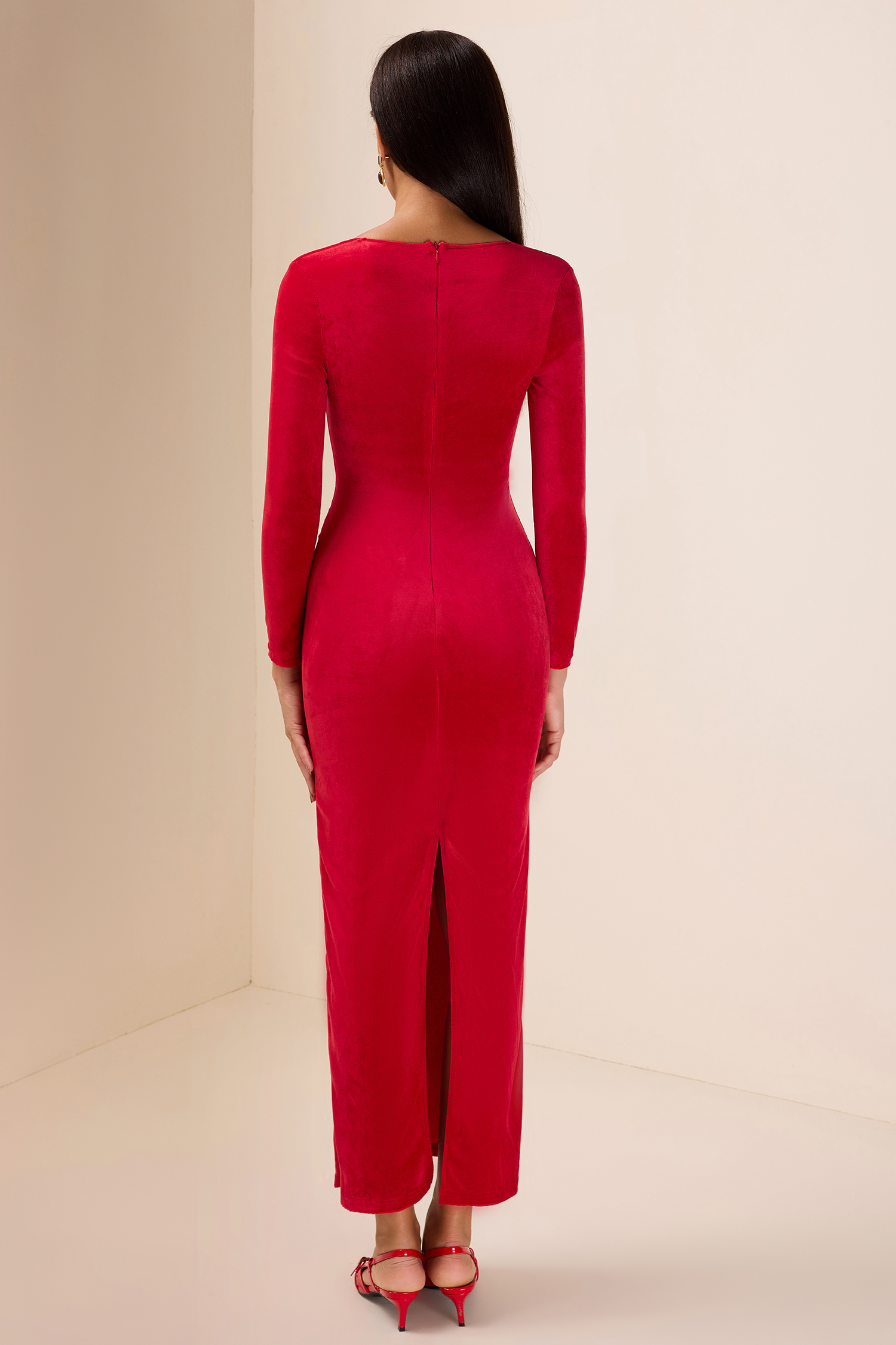 Solid Velvet Sweetheart Neck Midi Dress