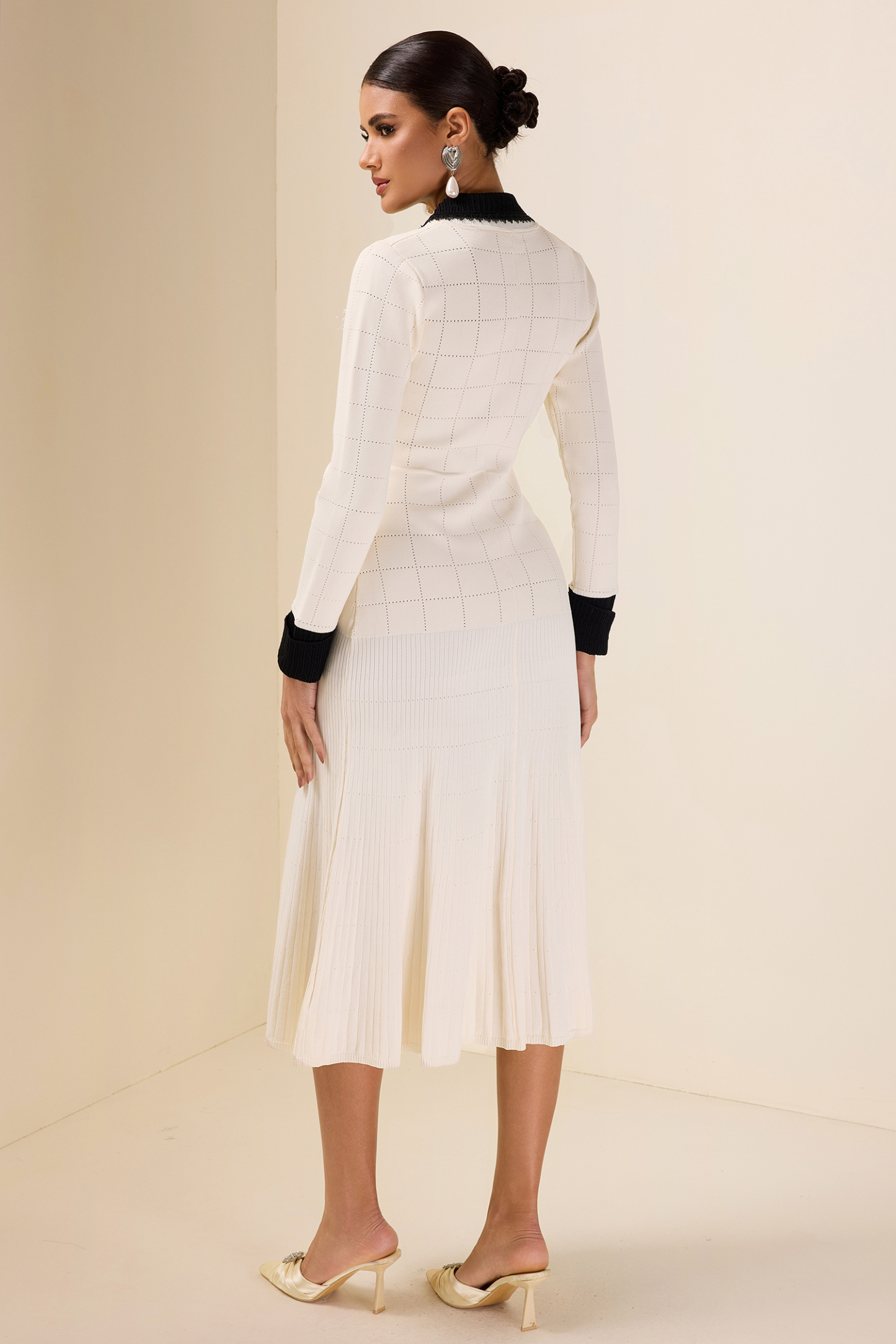 Knit Contrast Neck Bottom Midi Dress