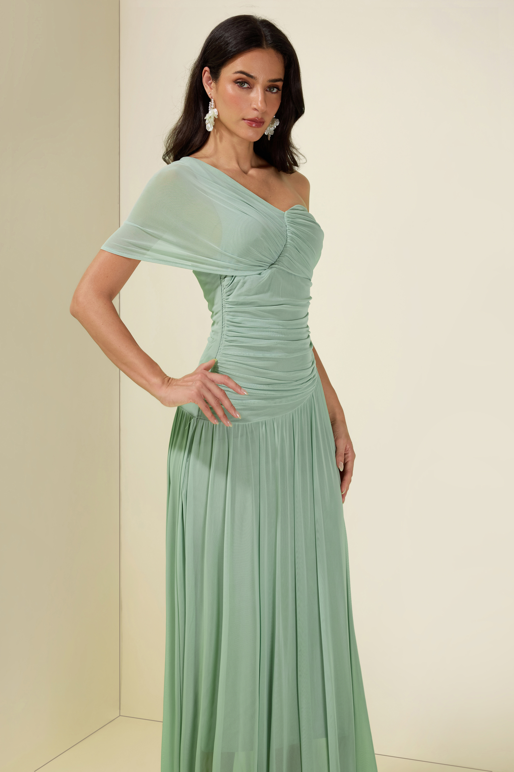 Gathering Asymmetrical Sleeve Maxi Dress